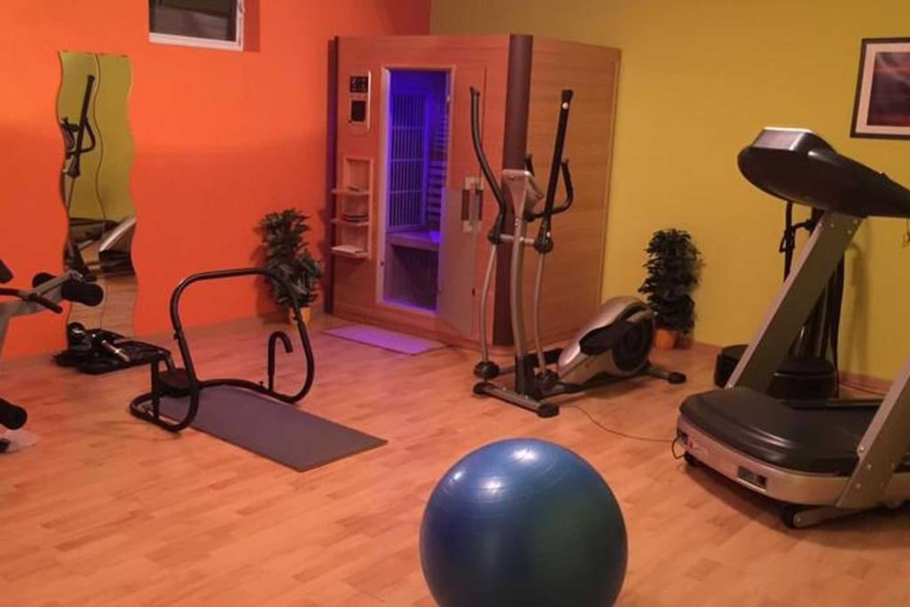 Gift card for Leon's Holiday Homes Villa 1