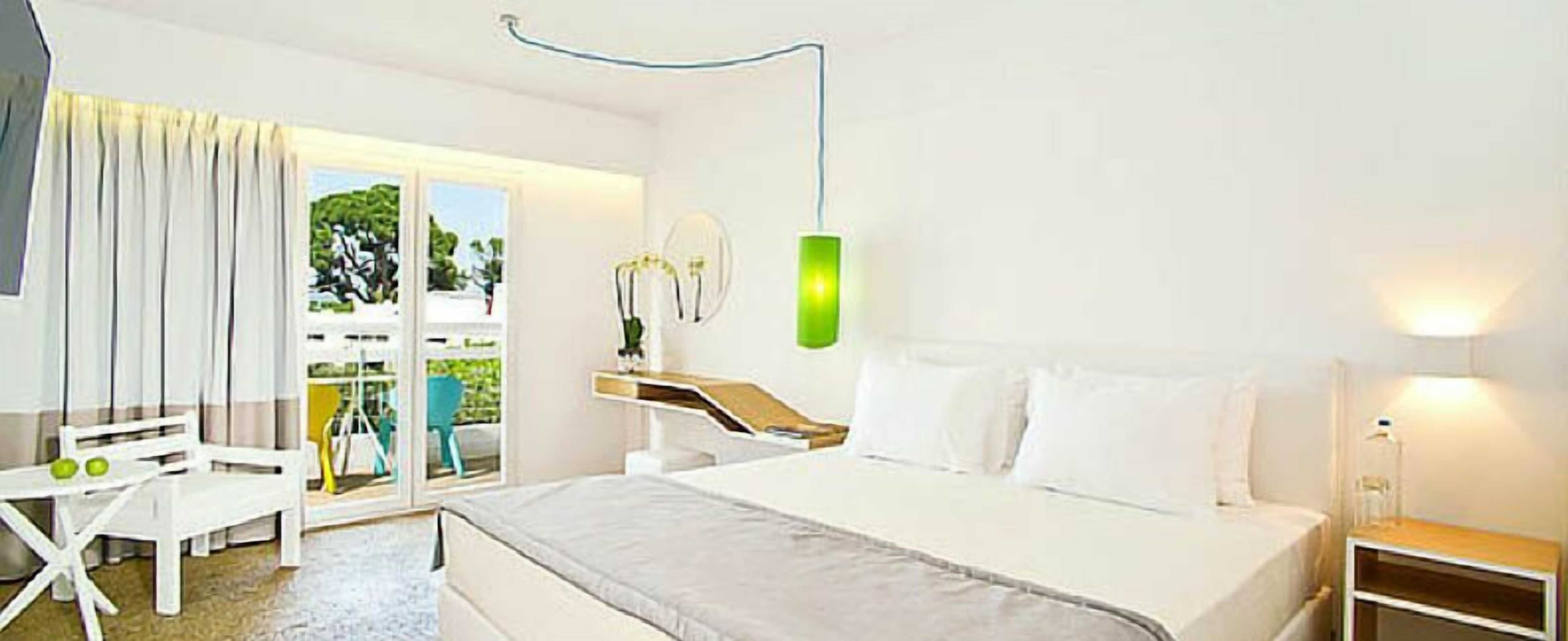 Gift card for Marathon Beach Resort Gift card for Marathon Beach Resort