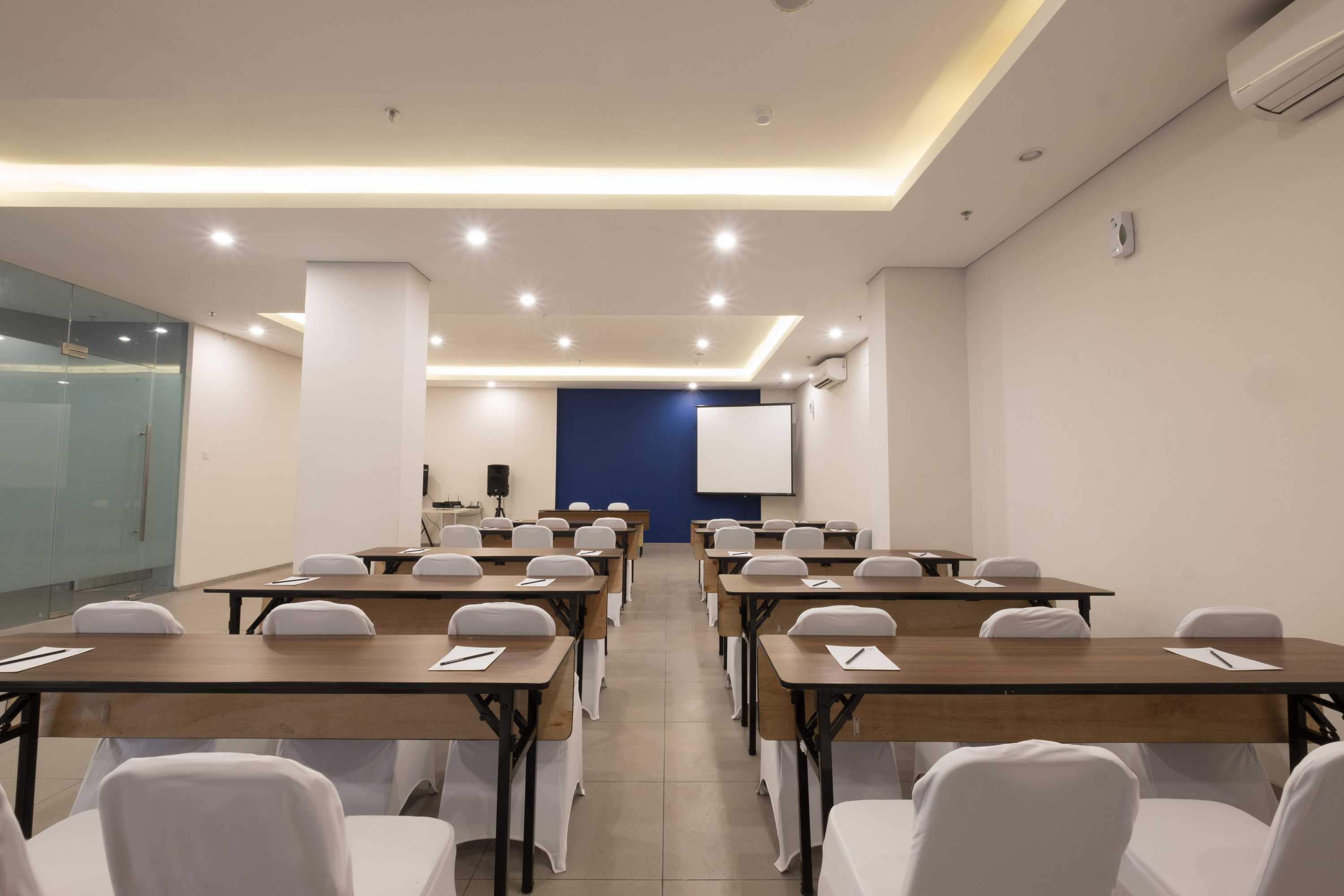 Gift card for Hotel 88 Bekasi By WH Gift card for Hotel 88 Bekasi By WH