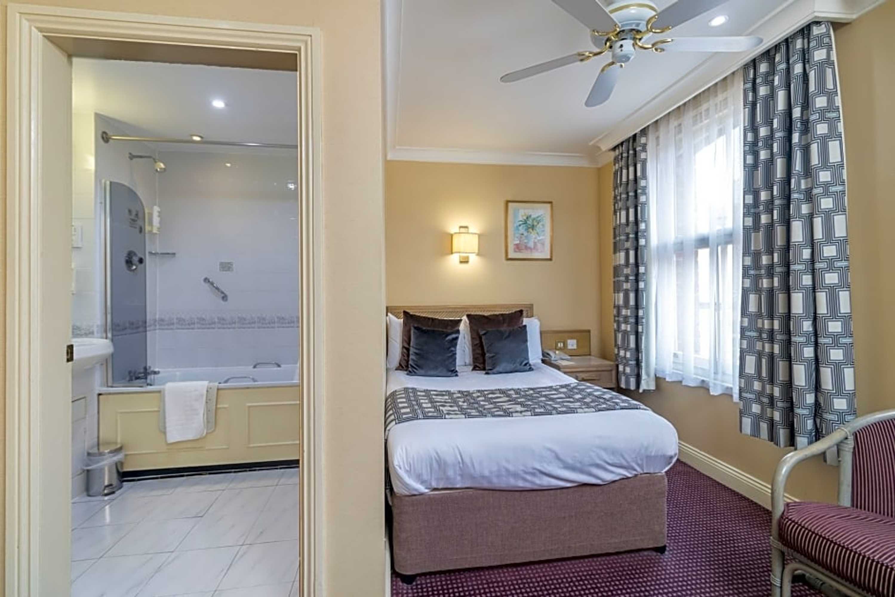 Gift card for Hotel Indigo Leeds By Ihg Gift card for Hotel Indigo Leeds By Ihg