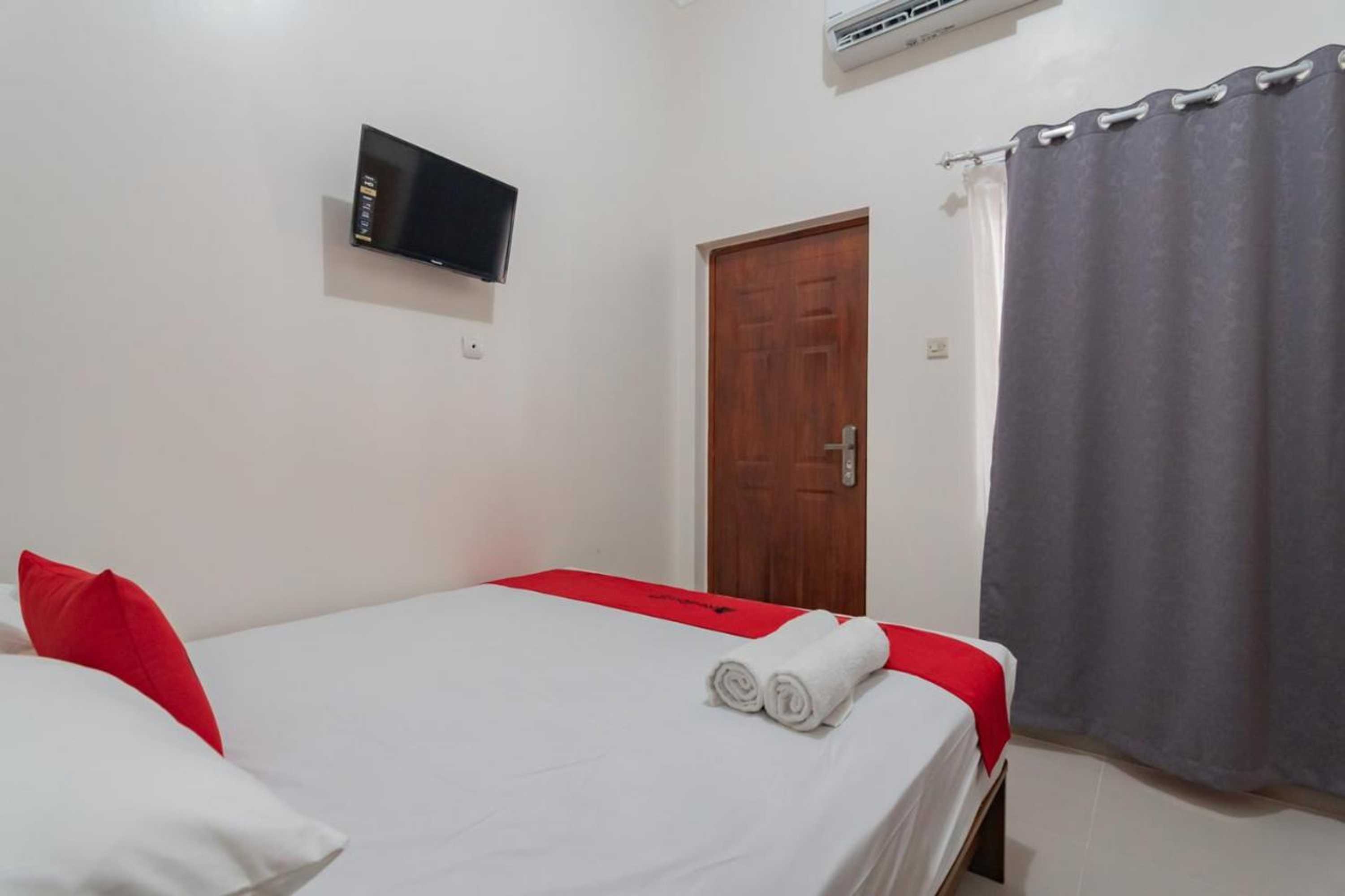 Gift card for Perintis Guesthouse Tasikmalaya by Reddoorz Gift card for Perintis Guesthouse Tasikmalaya by Reddoorz