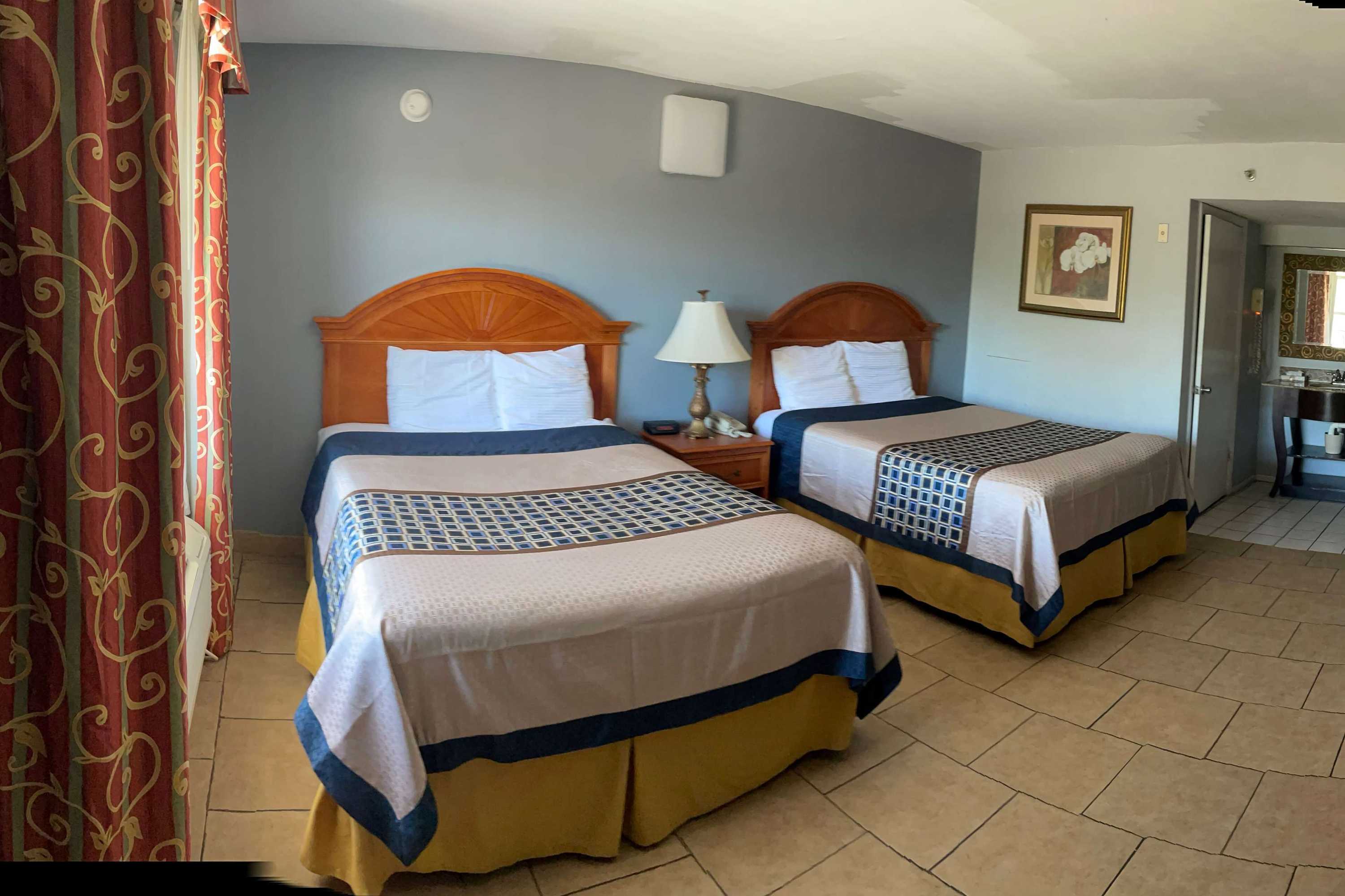 Gift card for Travelodge by Wyndham Venice Gift card for Travelodge by Wyndham Venice