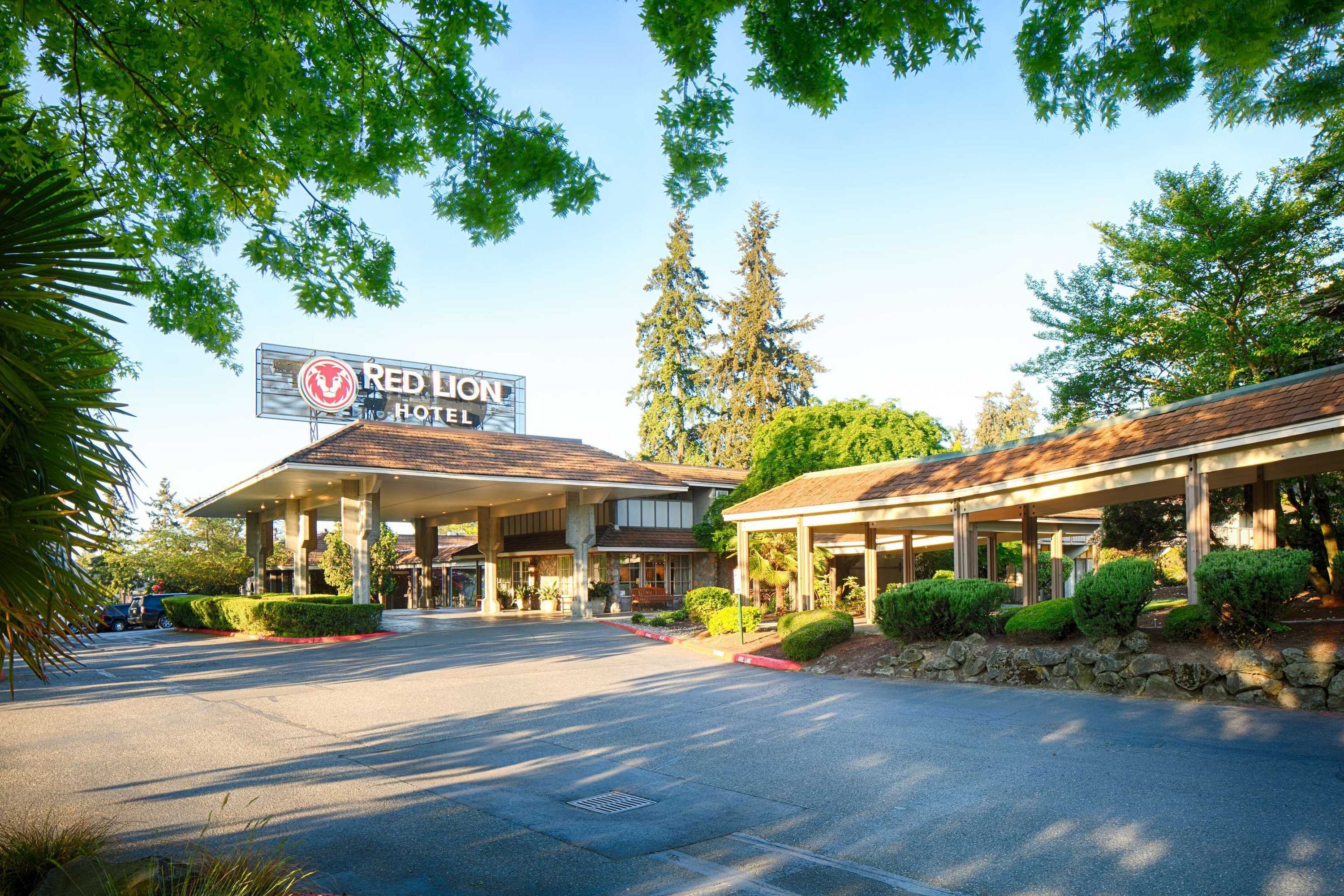 Gift card for Red Lion Hotel Bellevue Gift card for Red Lion Hotel Bellevue