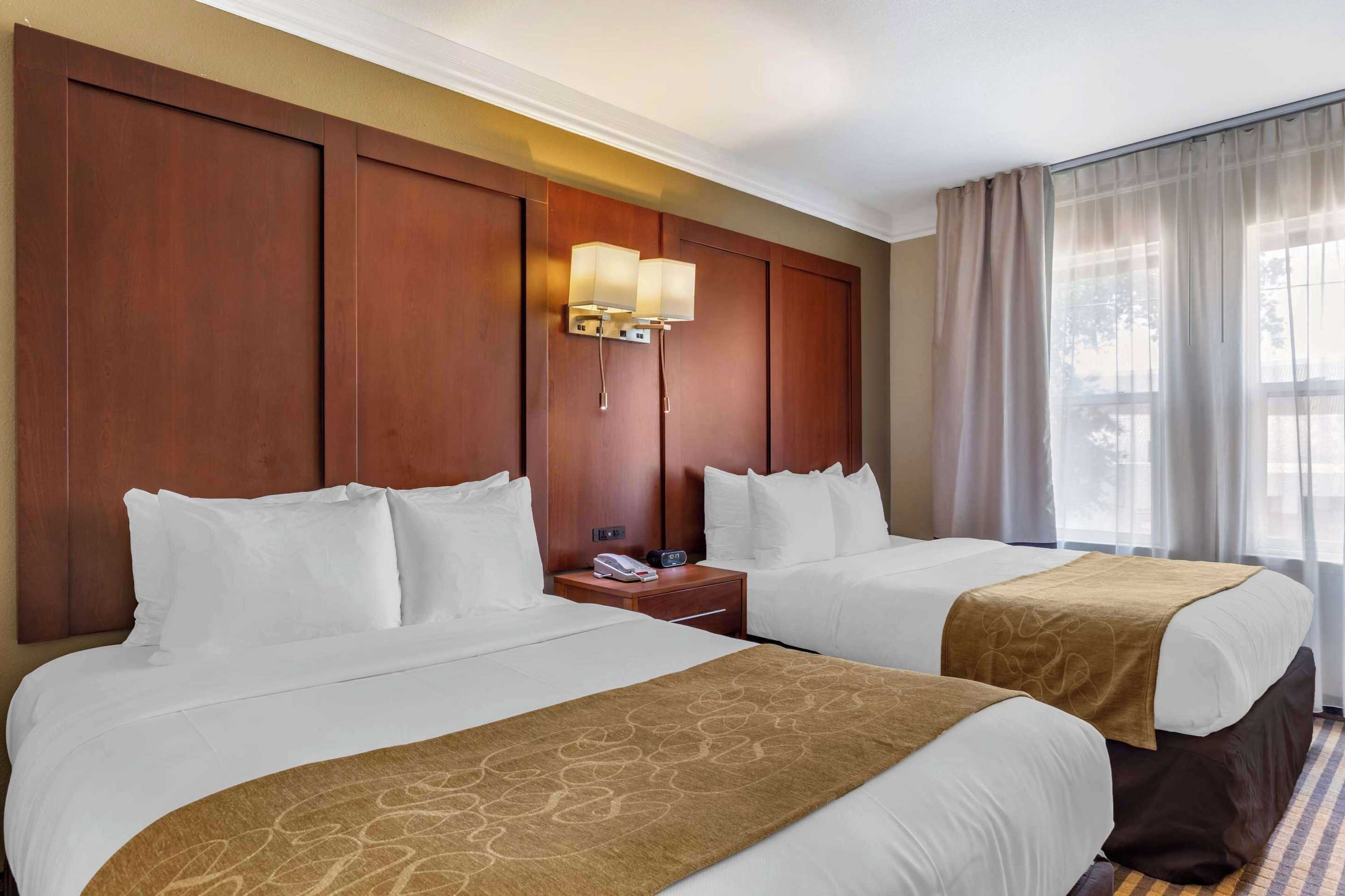 Gift card for Comfort Suites Visalia - Convention Center Gift card for Comfort Suites Visalia - Convention Center