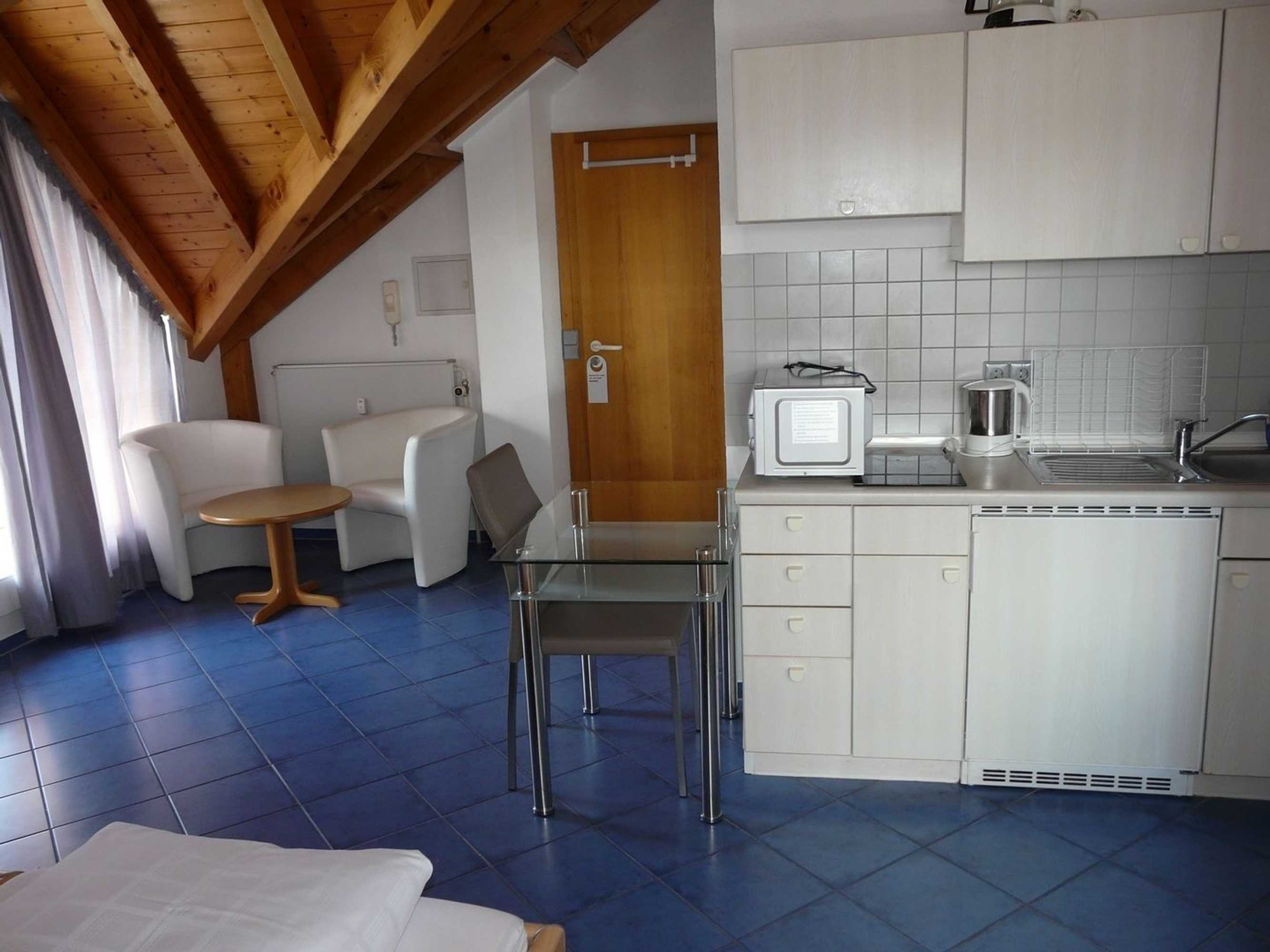 Gift card for Wo Der Hahn Kräht