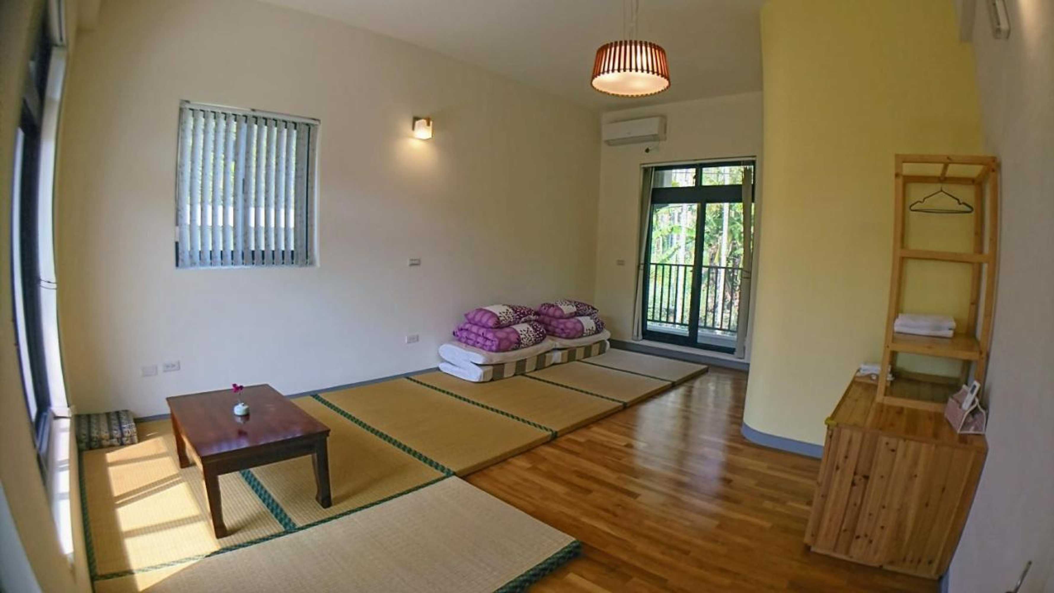 Gift card for Hoka in Sanyi