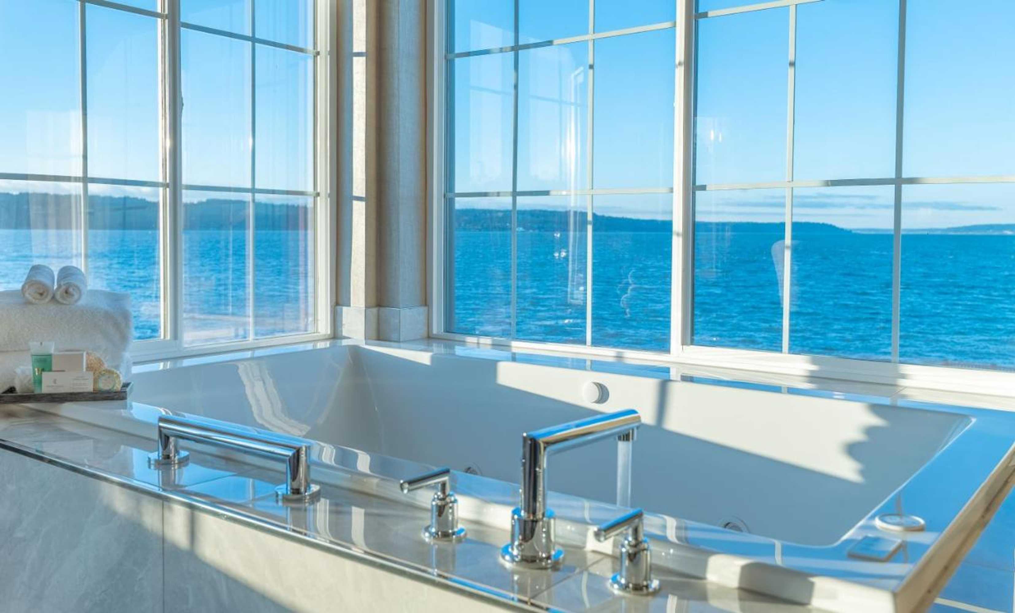 Gift card for Silver Cloud Hotel - Mukilteo Waterfront