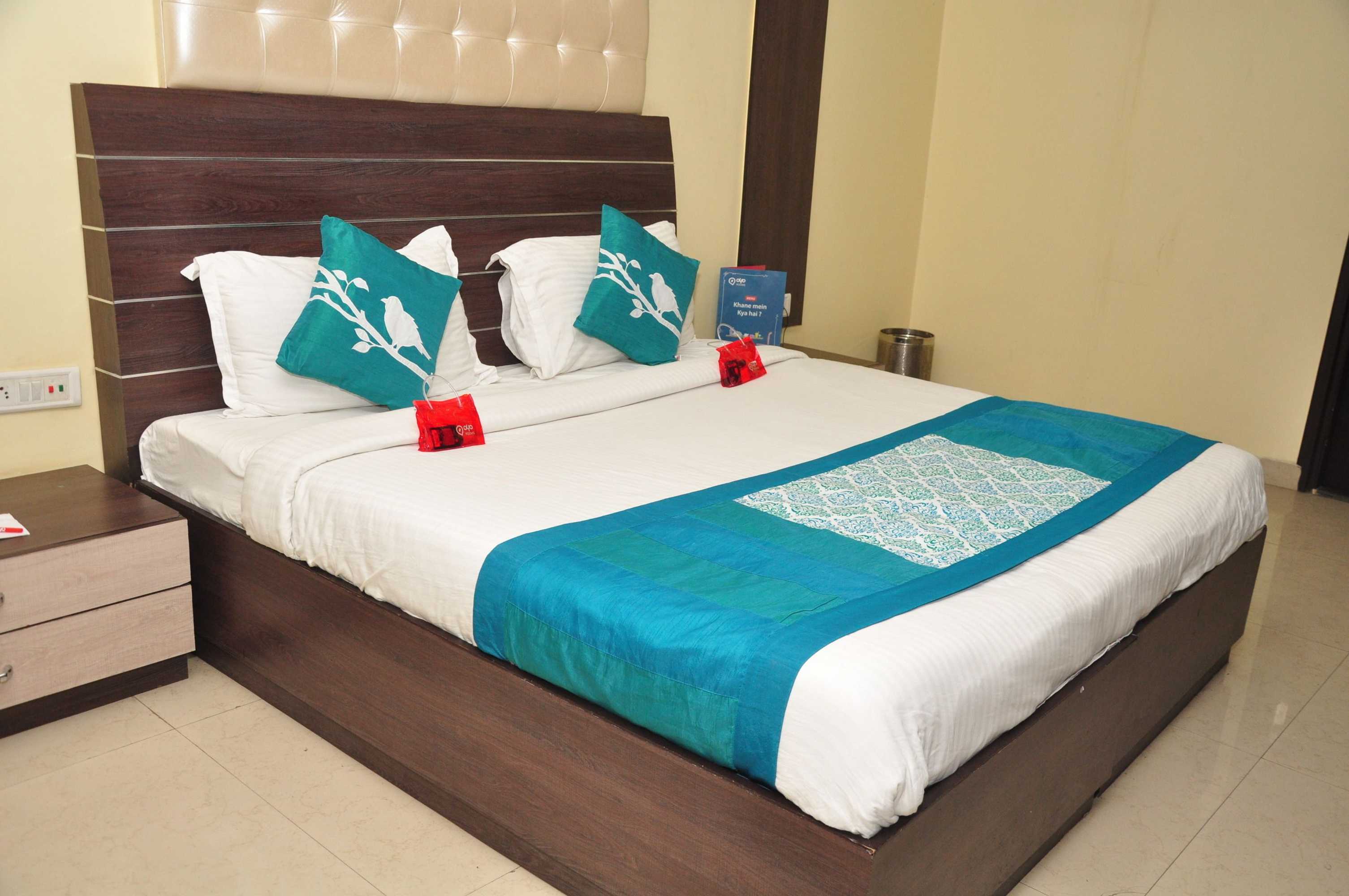 Gift card for Oyo 1673 Hotel MM Yellowuds Gift card for Oyo 1673 Hotel MM Yellowuds