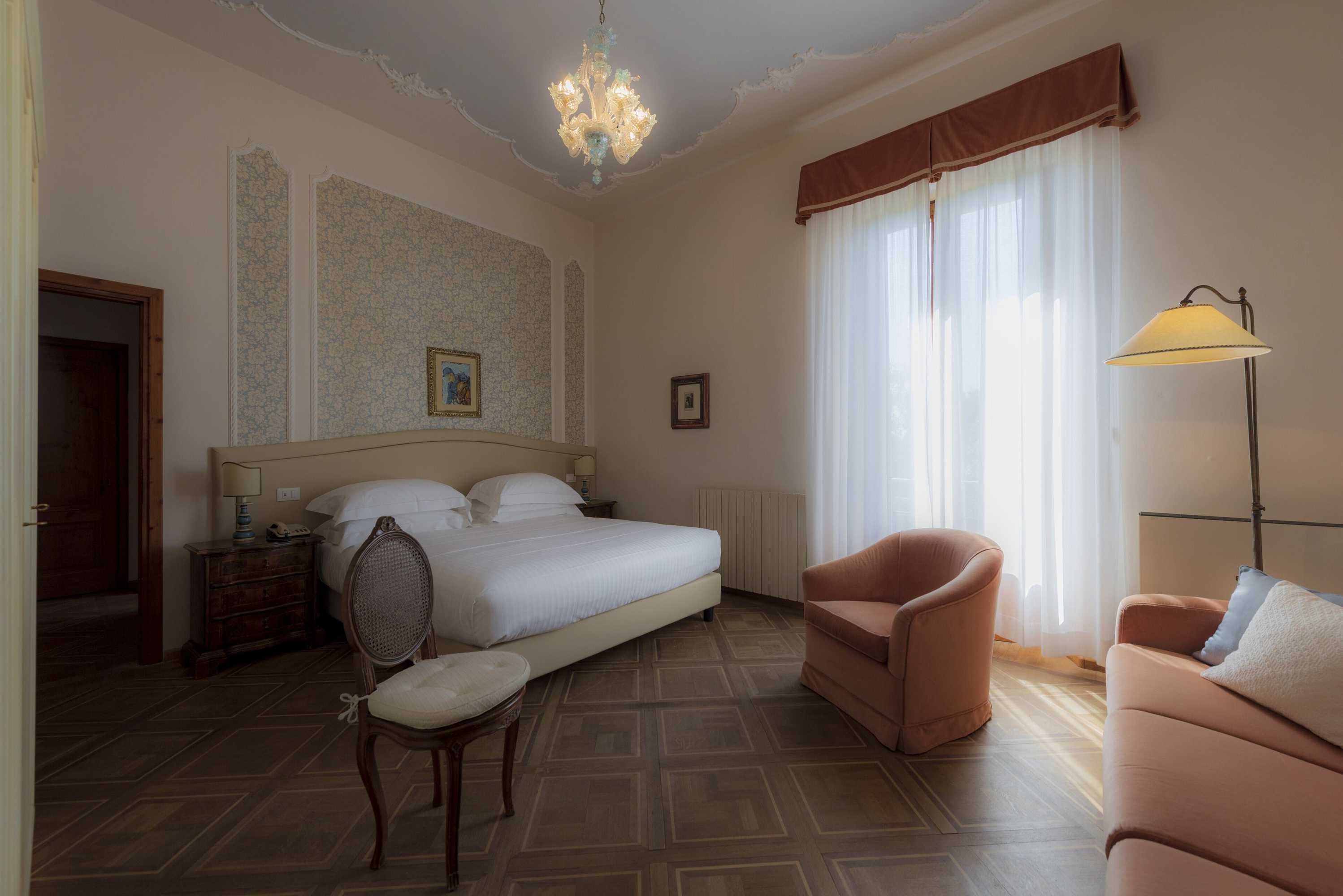 Gift card for Villa Scacciapensieri Boutique Hotel Gift card for Villa Scacciapensieri Boutique Hotel