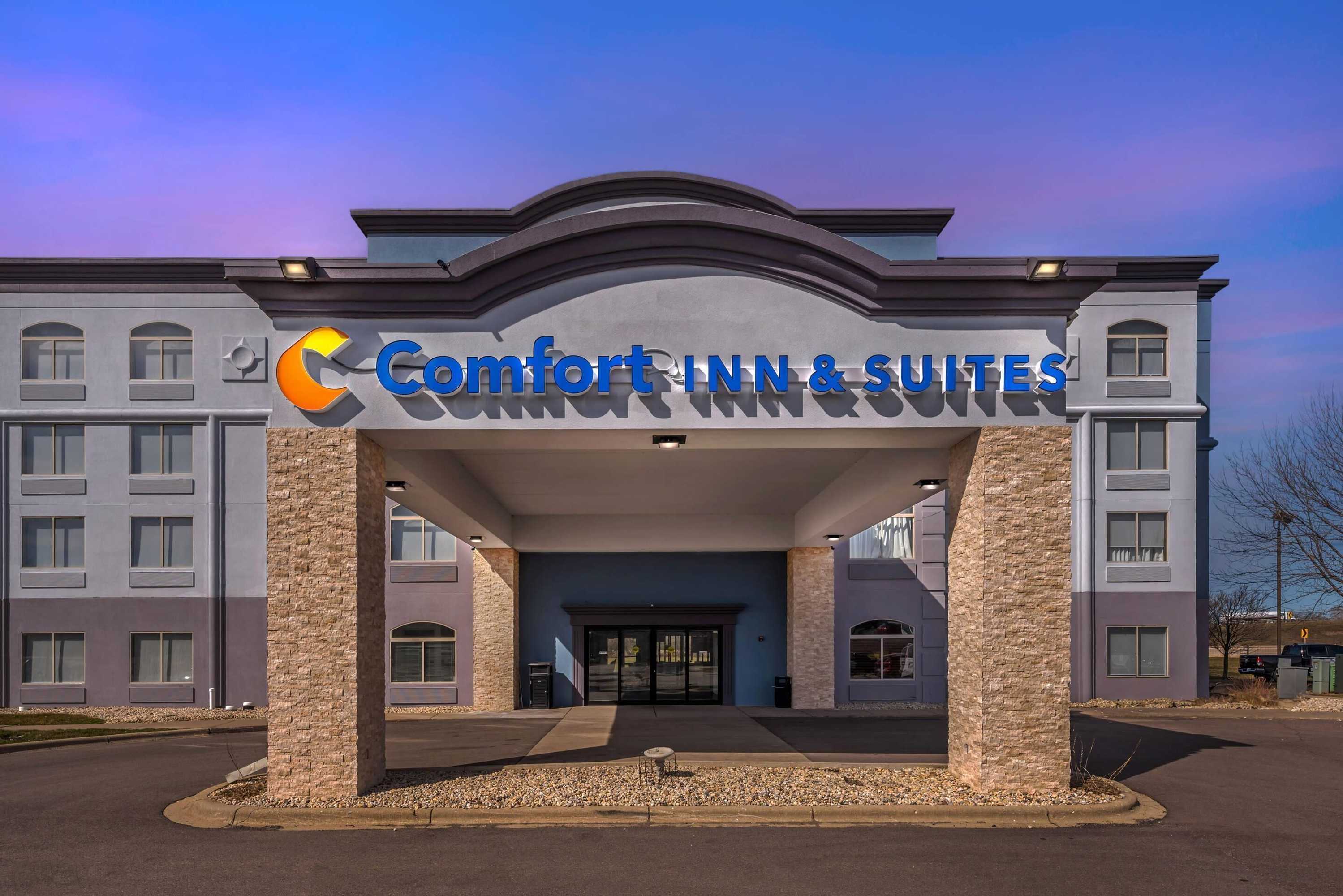 Gift card for Comfort Inn & Suites Madison East Interstate I-90 Gift card for Comfort Inn & Suites Madison East Interstate I-90