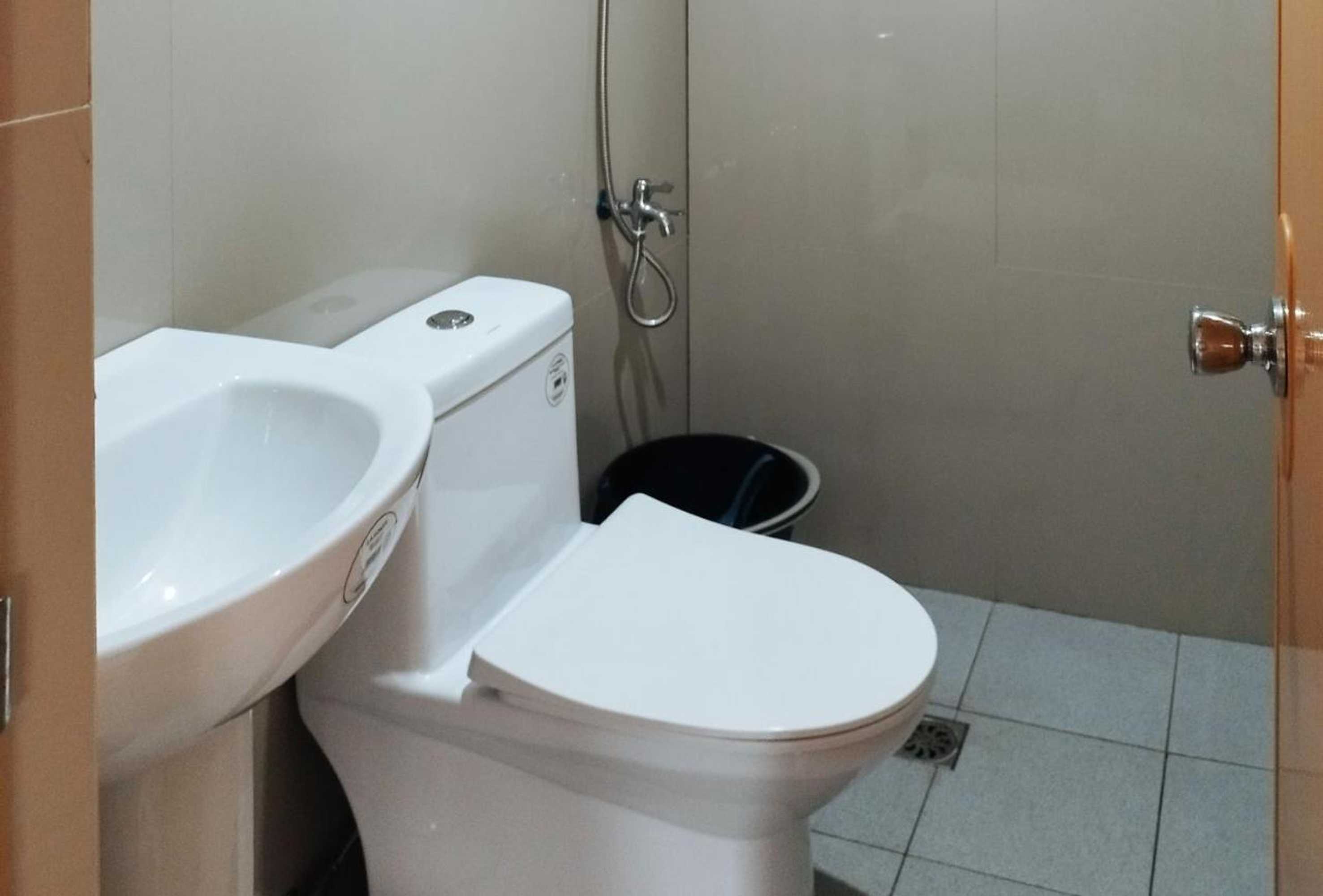 Gift card for Reddoorz at FJ Hotel Tubungan Iloilo