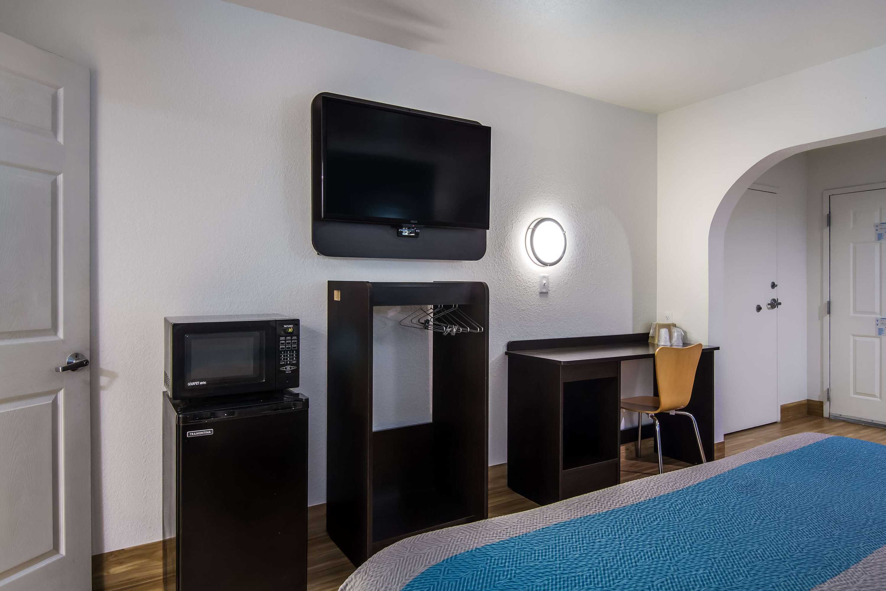 Gift card for Motel 6 Pensacola, FL - Nas