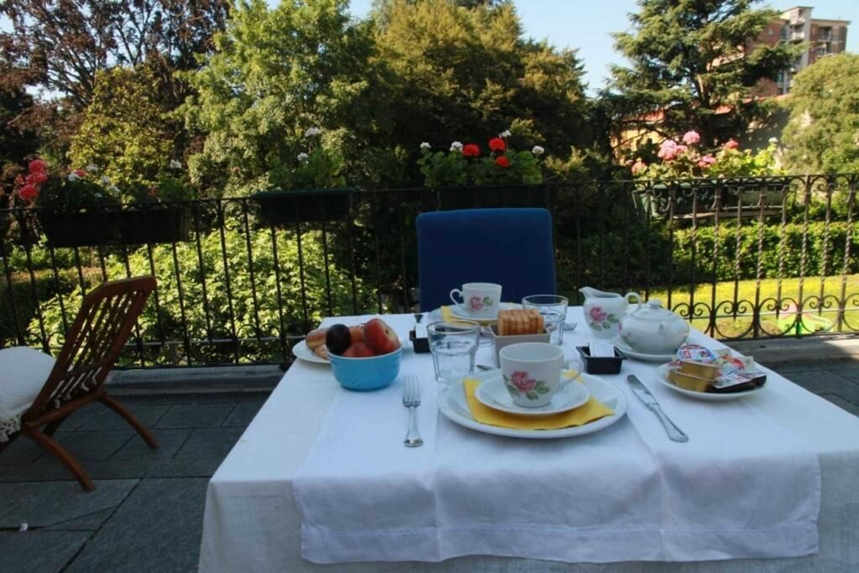 Gift card for Lisander B&b Suite And Terrace Gift card for Lisander B&b Suite And Terrace