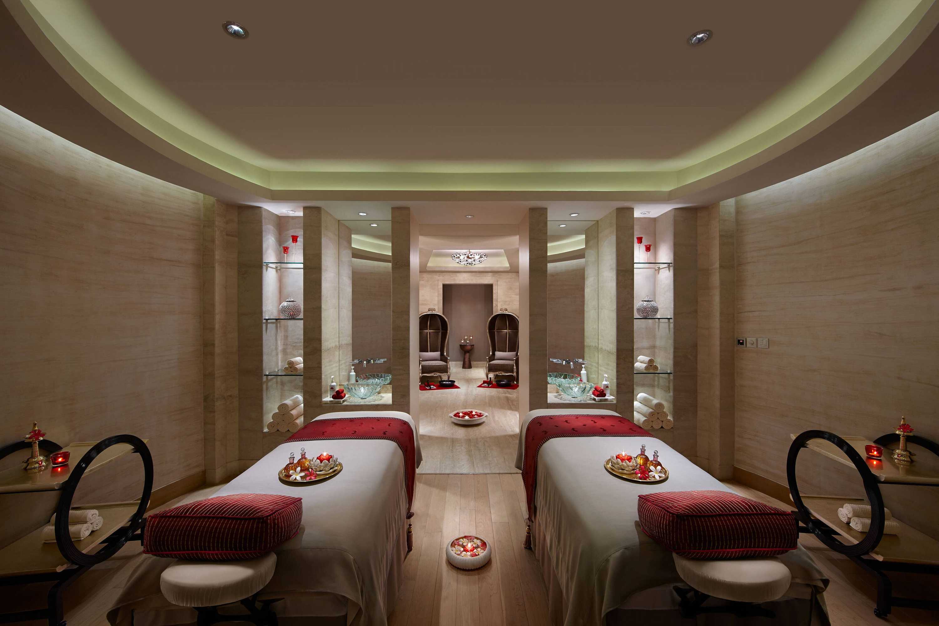 Gift card for Itc Grand Chola, a Luxury Collection Hotel, Chennai Gift card for Itc Grand Chola, a Luxury Collection Hotel, Chennai