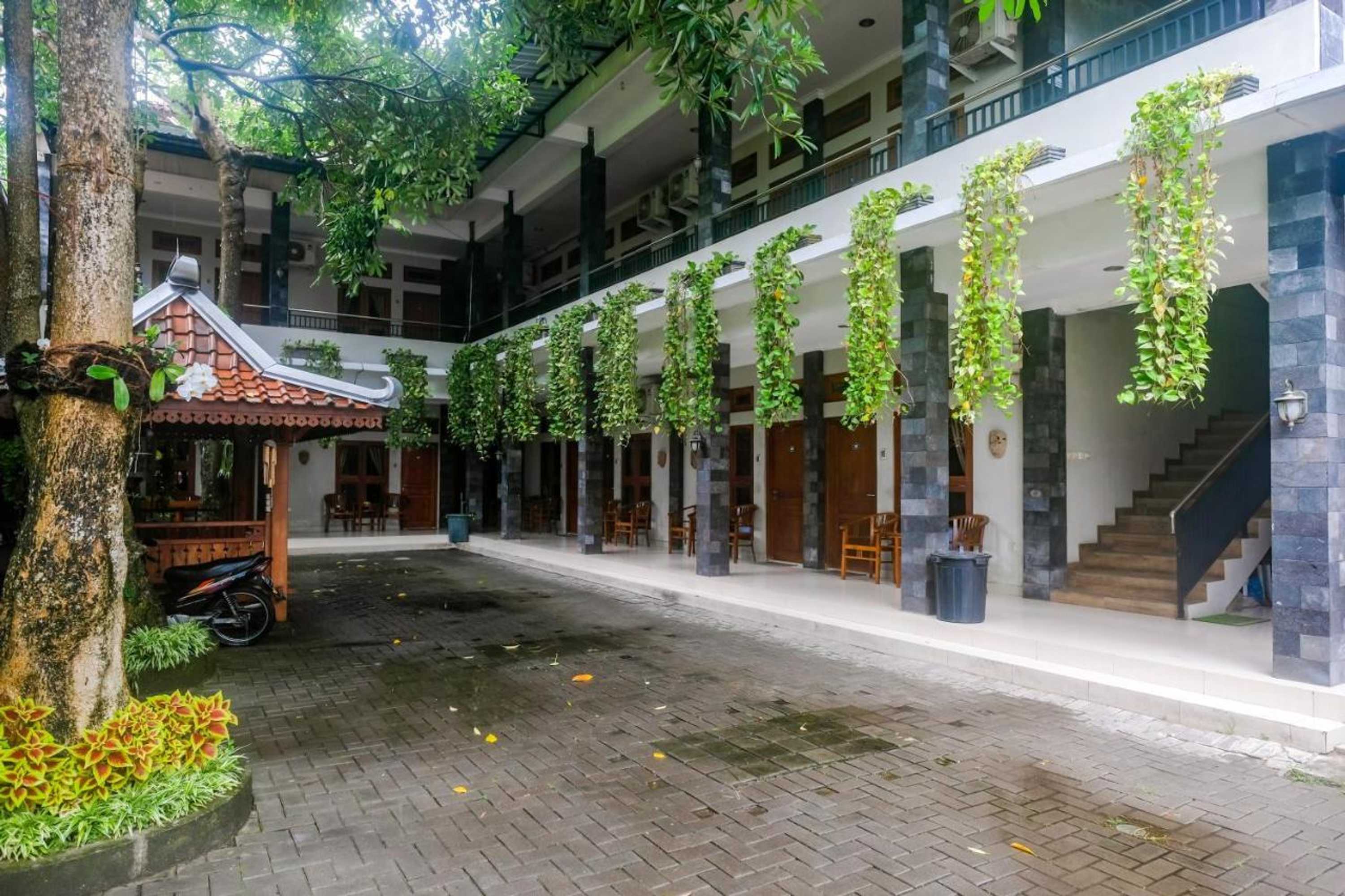 Gift card for Joglo Manggisan Syariah by Oyo Rooms Gift card for Joglo Manggisan Syariah by Oyo Rooms