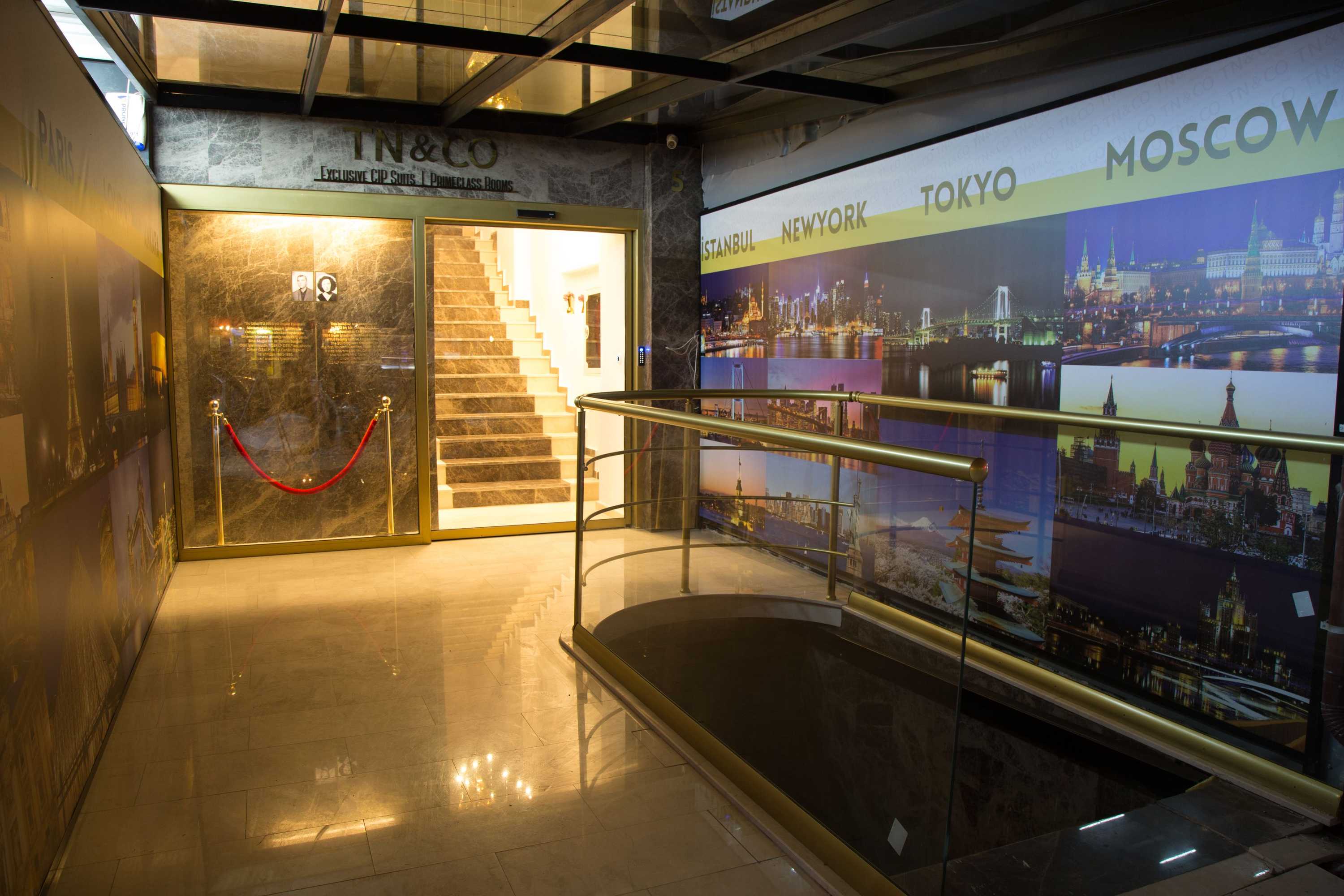 Gift card for TN & CO Hotel