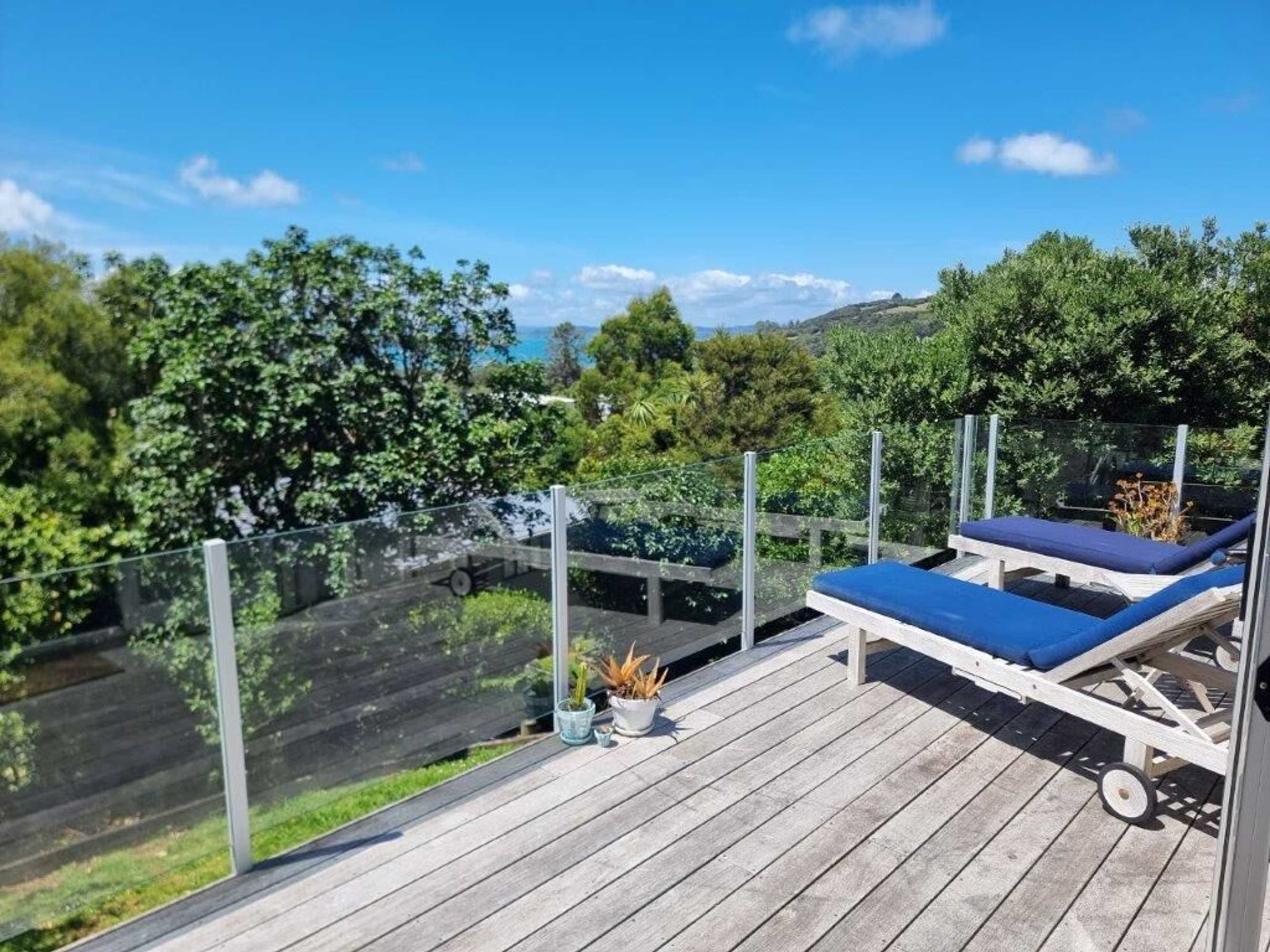 Gift card for Tiri Cottage - Seaviews in Oneroa Gift card for Tiri Cottage - Seaviews in Oneroa