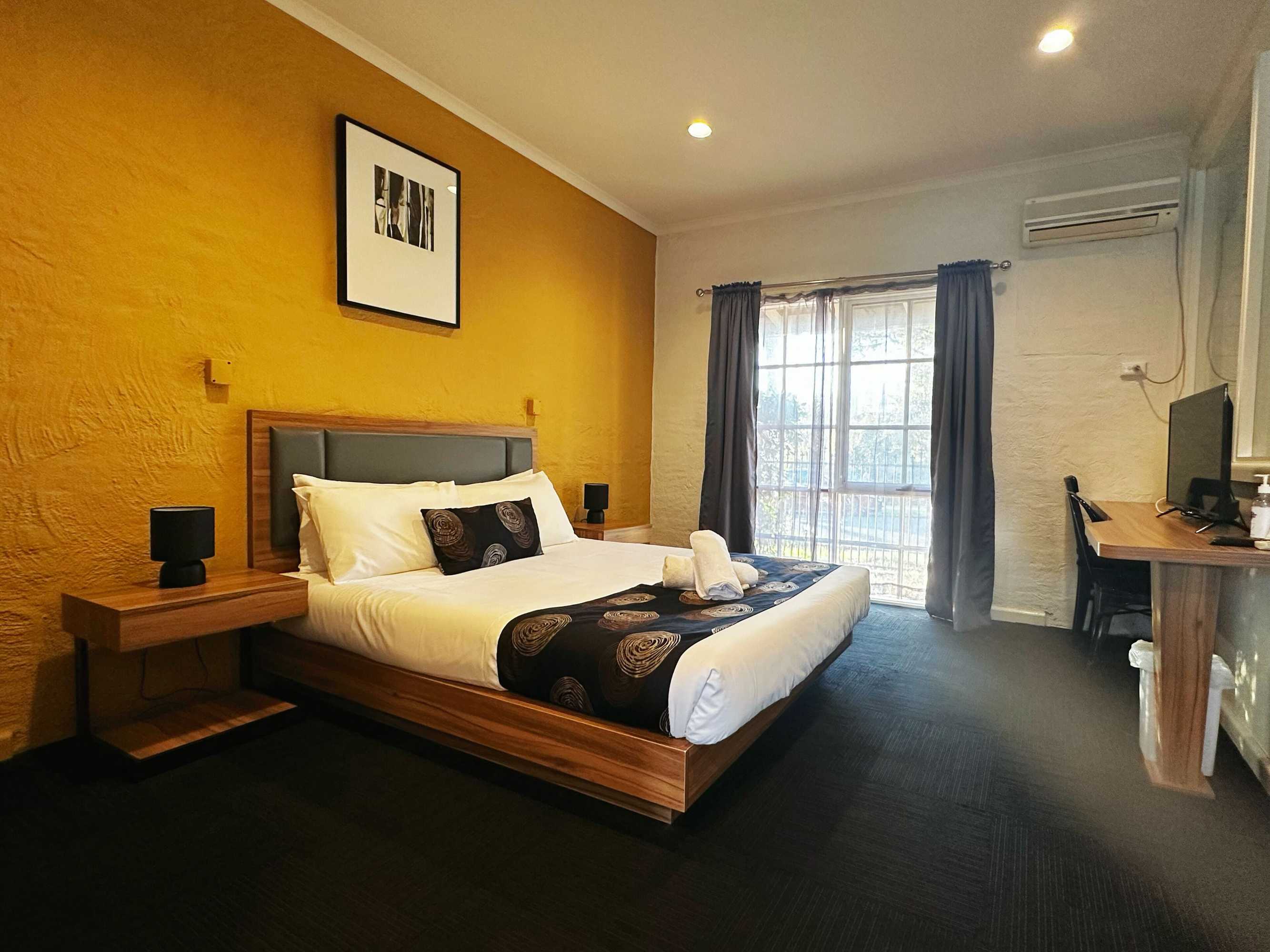 Gift card for Greensborough Motel