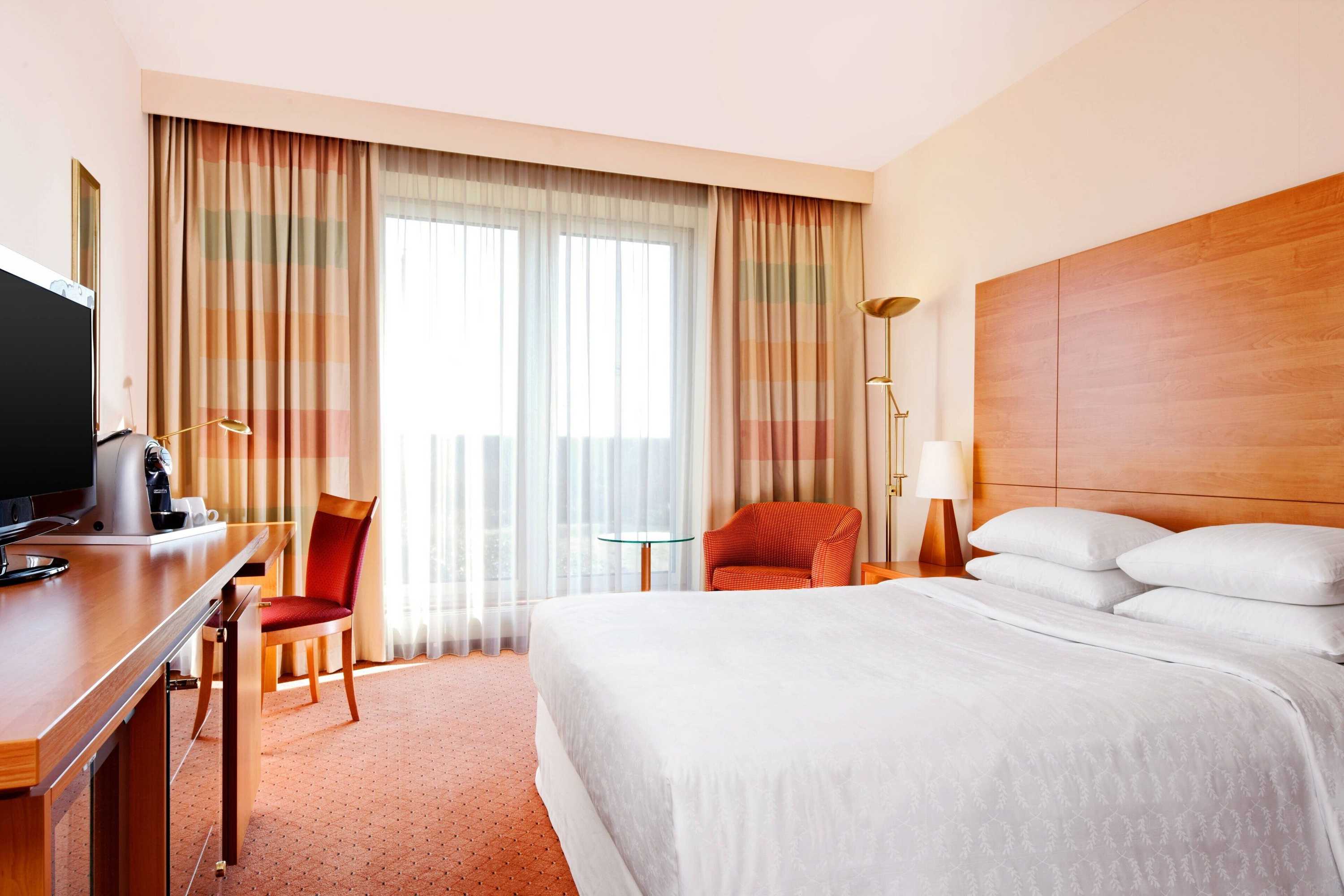 Gift card for Sheraton Duesseldorf Airport Hotel Gift card for Sheraton Duesseldorf Airport Hotel