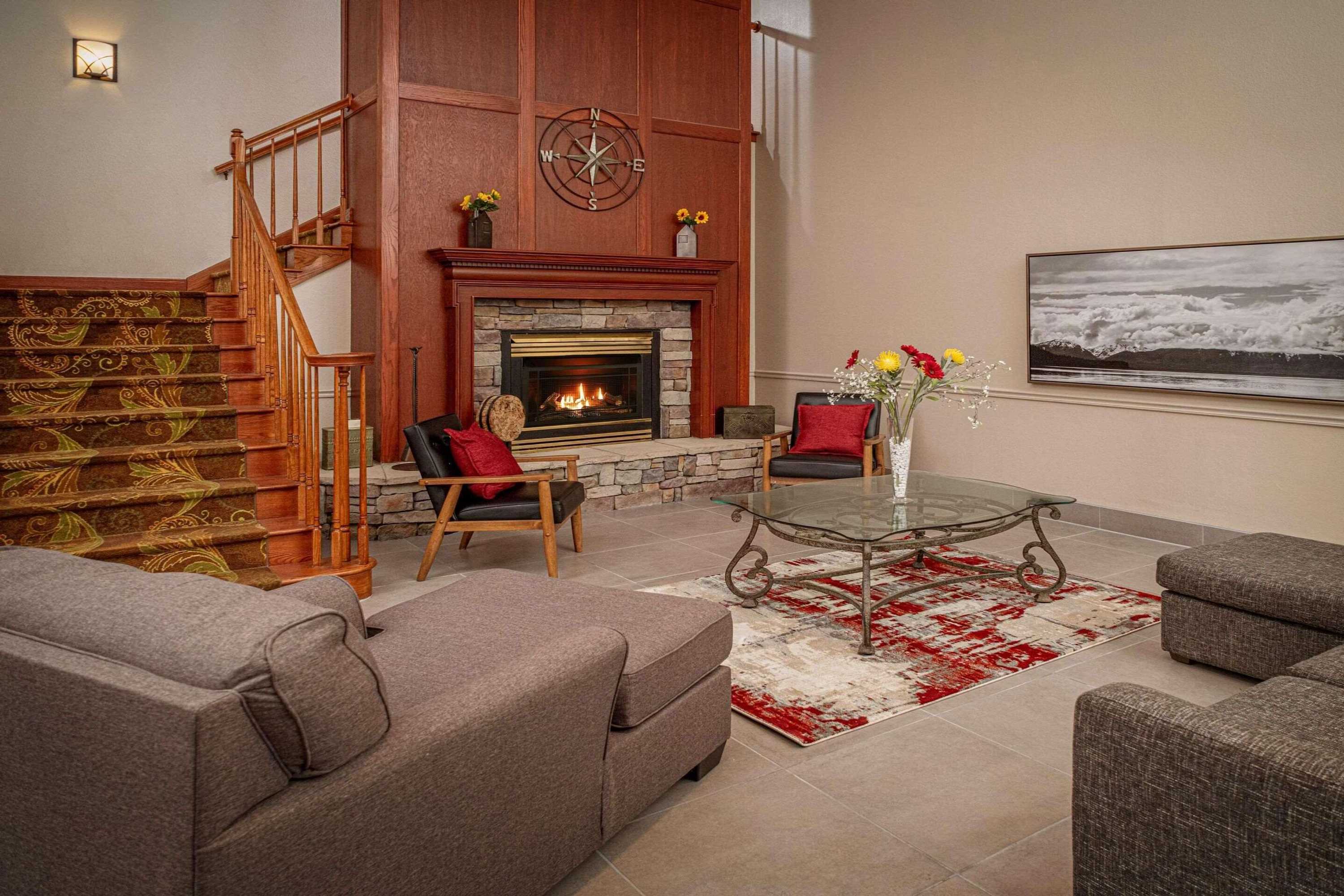 Gift card for Country Inn & Suites by Radisson, Beckley, WV Gift card for Country Inn & Suites by Radisson, Beckley, WV