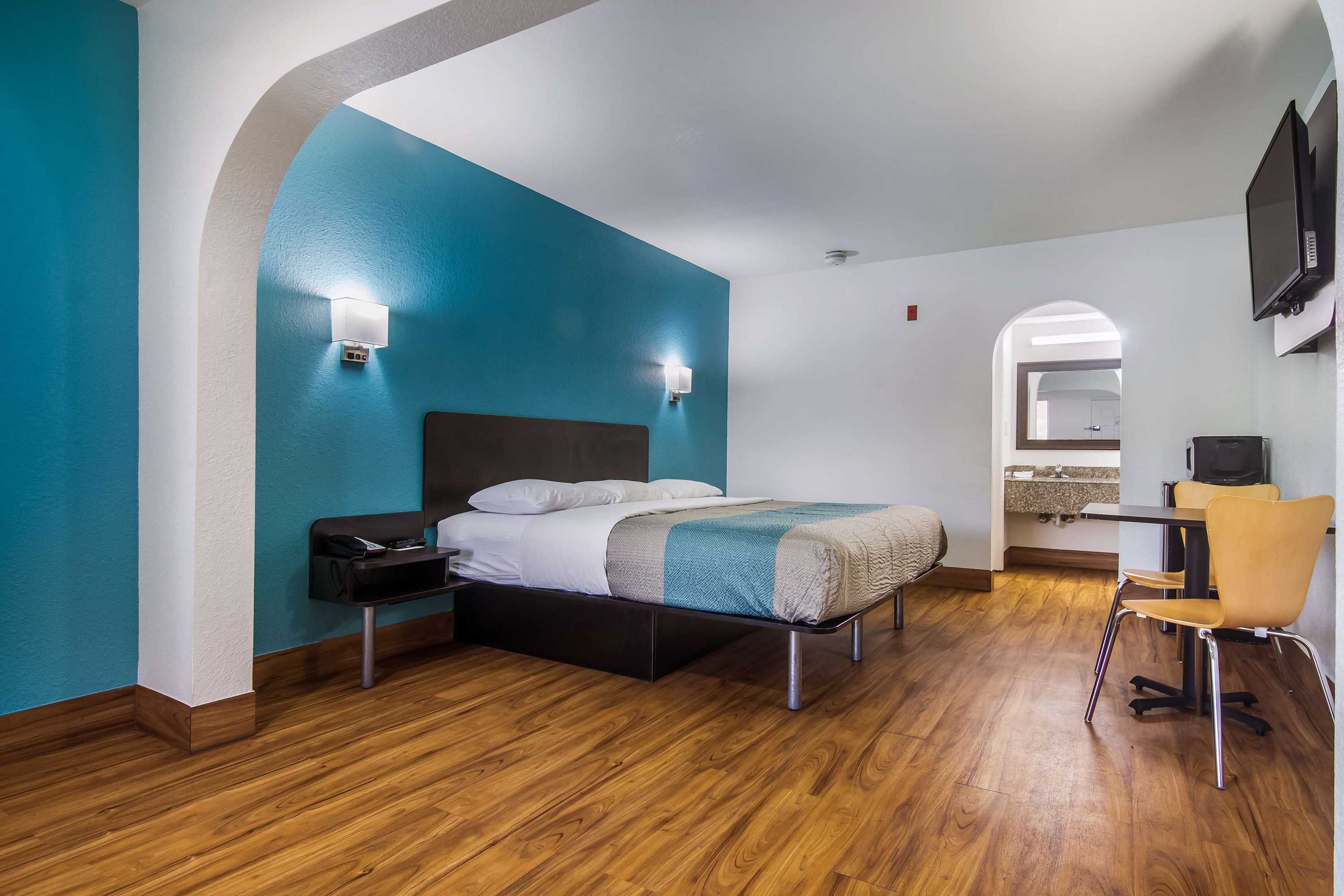 Gift card for Motel 6 Pensacola, FL - Nas