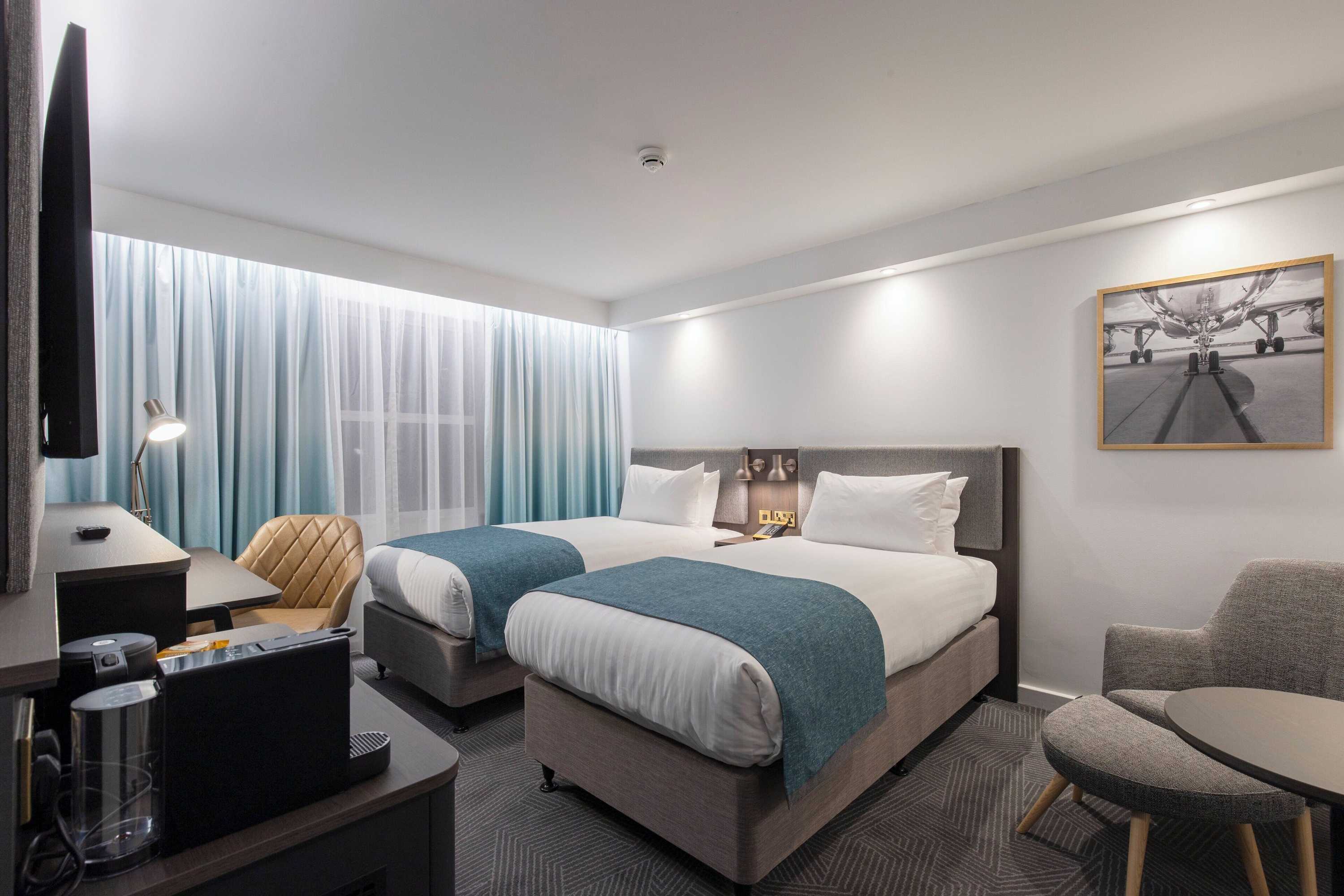 Gift card for Holiday Inn Bristol Airport by Ihg Gift card for Holiday Inn Bristol Airport by Ihg