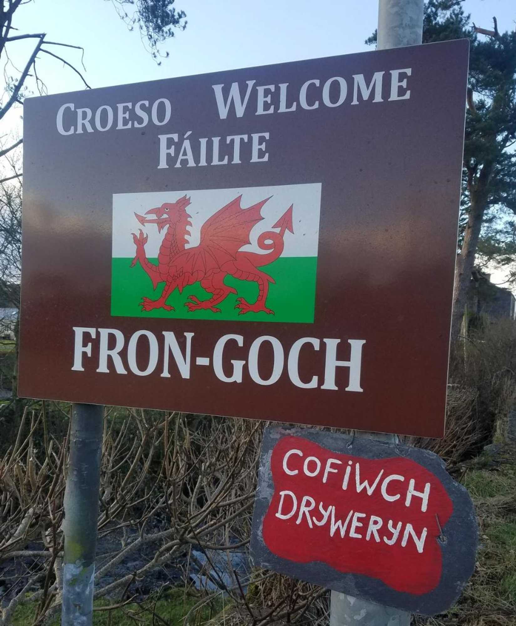 Gift card for Rhydydefaid Cwt Clyd - Cosy Hut