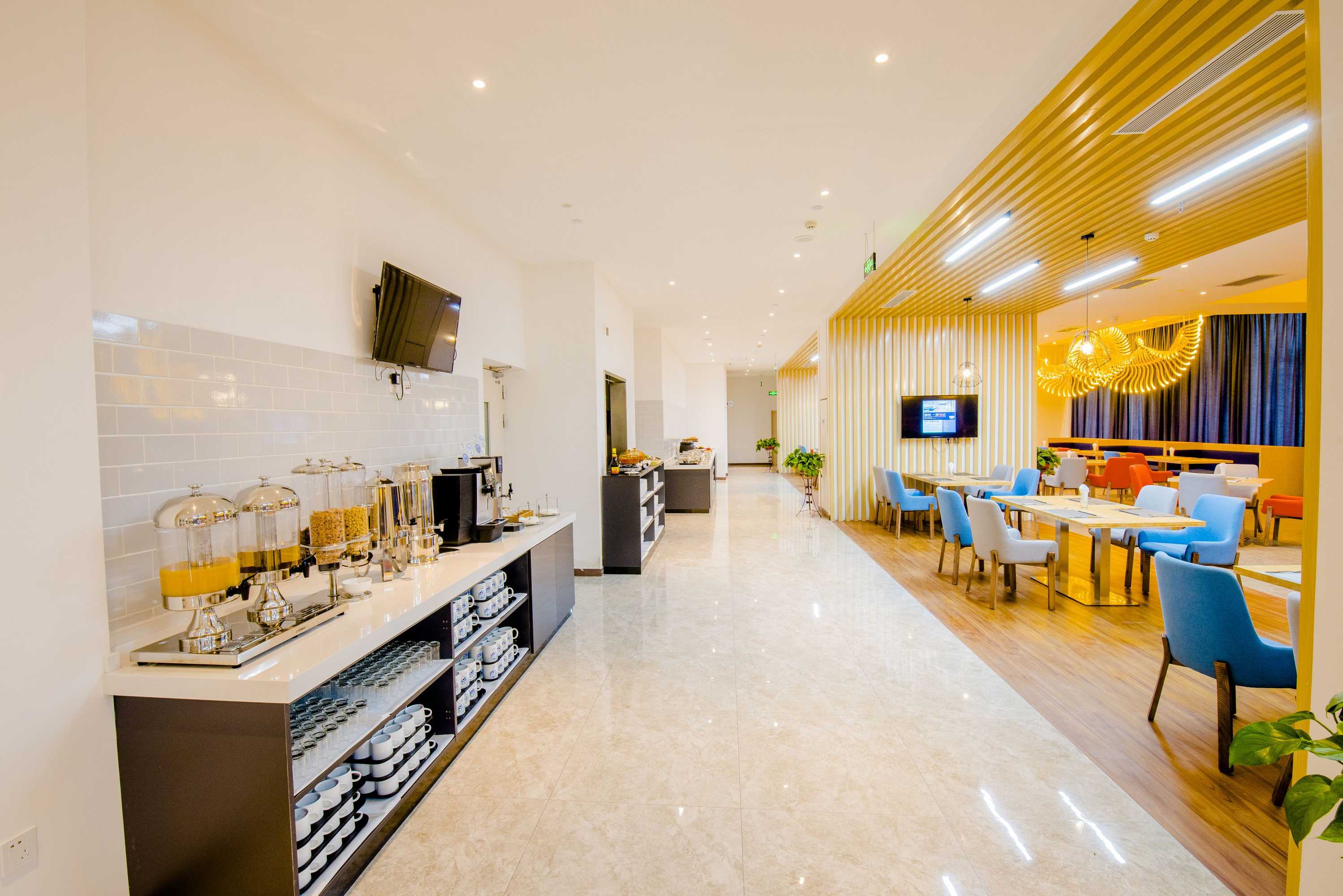 Gift card for Holiday Inn Express Yinchuan Downtown by Ihg Gift card for Holiday Inn Express Yinchuan Downtown by Ihg