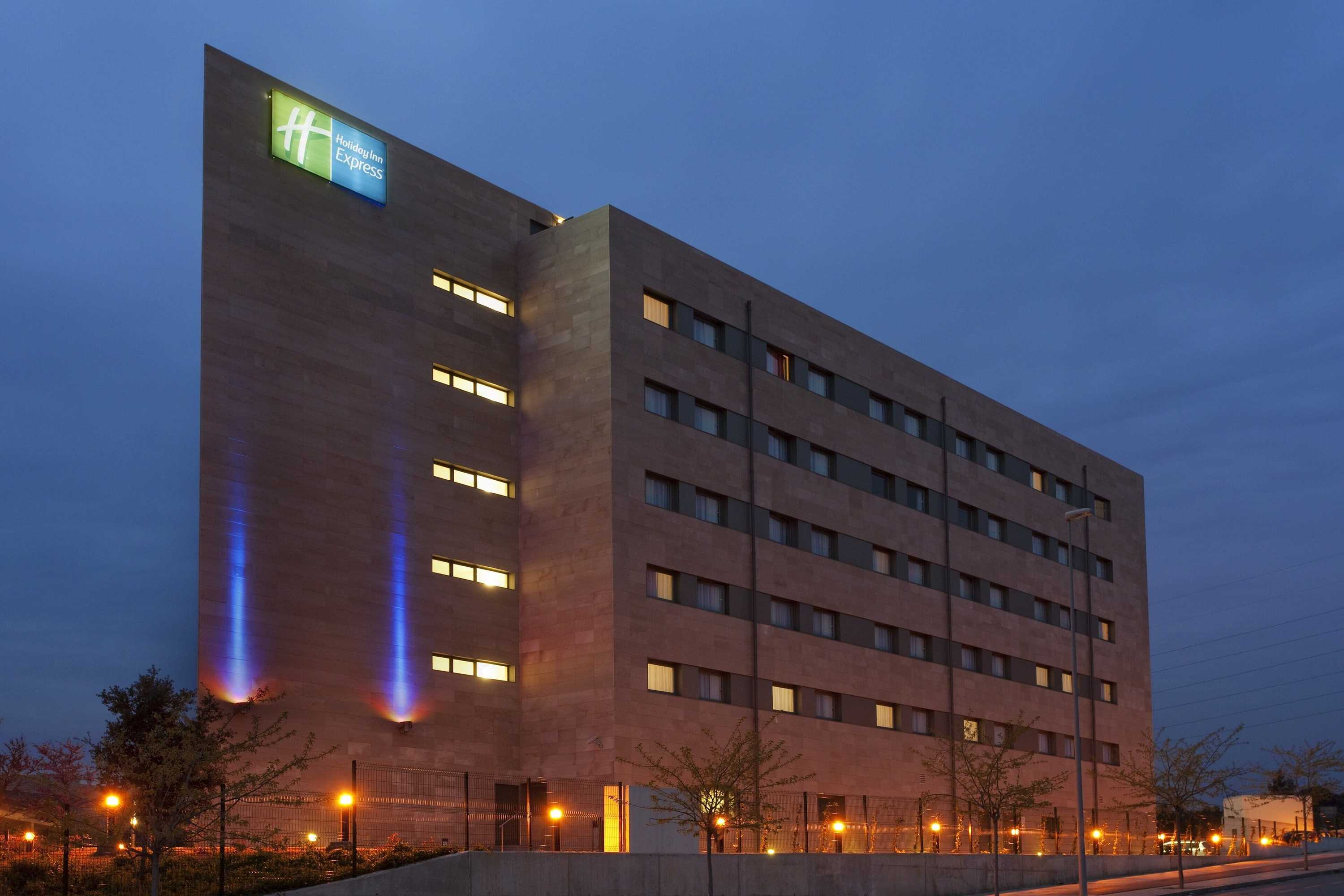 Gift card for Holiday Inn Express Sant Cugat by Ihg Gift card for Holiday Inn Express Sant Cugat by Ihg