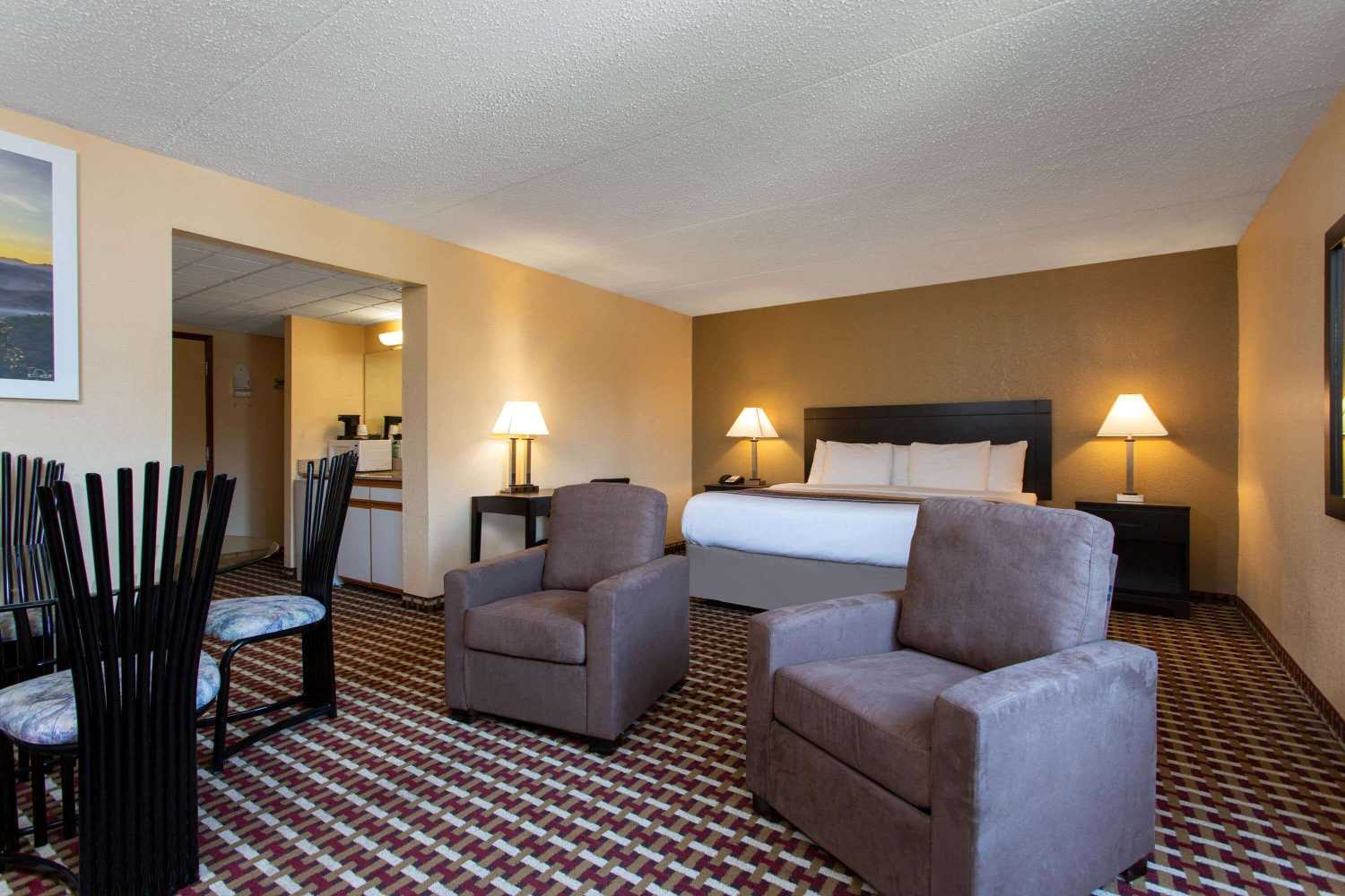 Gift card for Days Inn by Wyndham Hillsborough Gift card for Days Inn by Wyndham Hillsborough