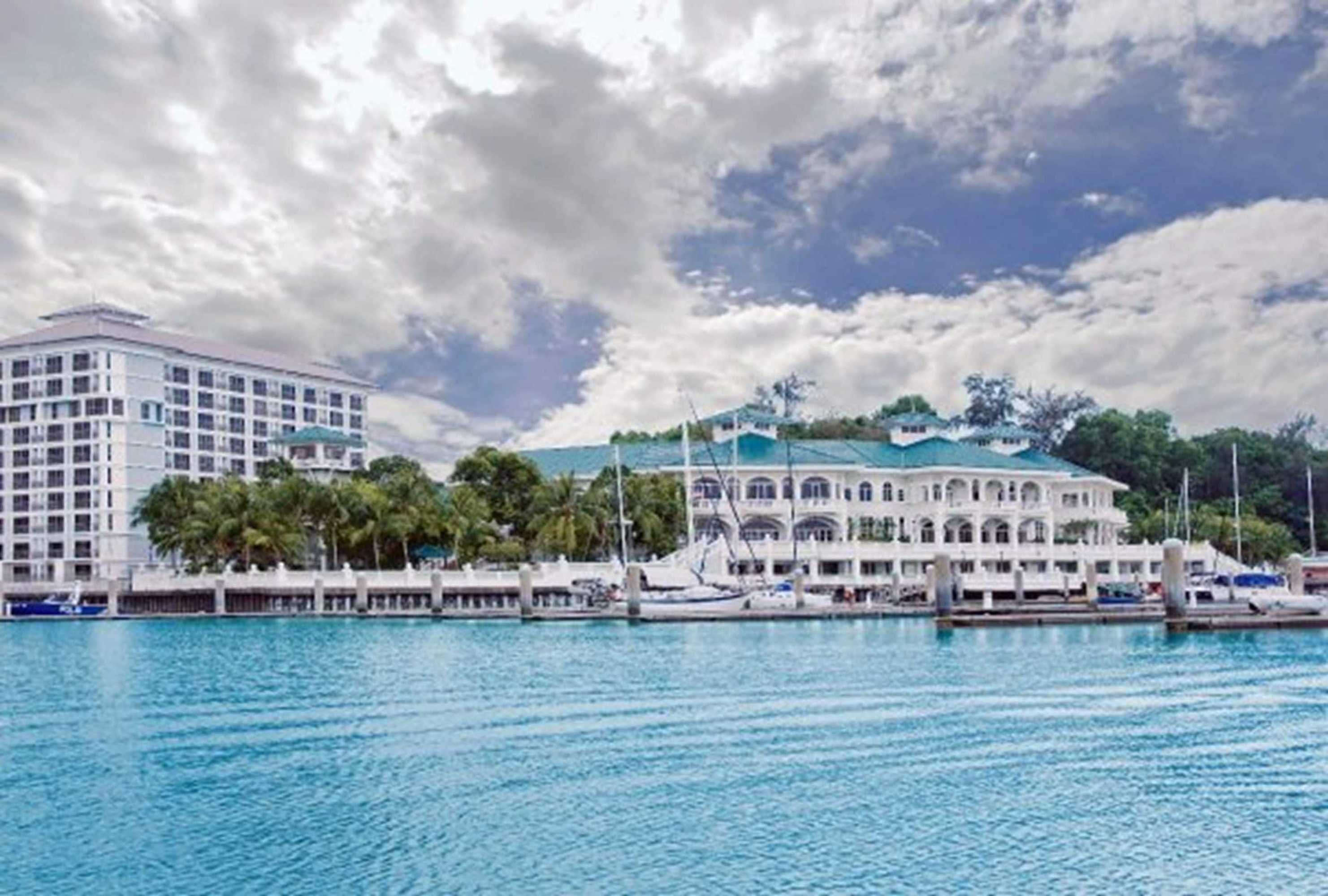 Gift card for Avillion Admiral Cove Gift card for Avillion Admiral Cove