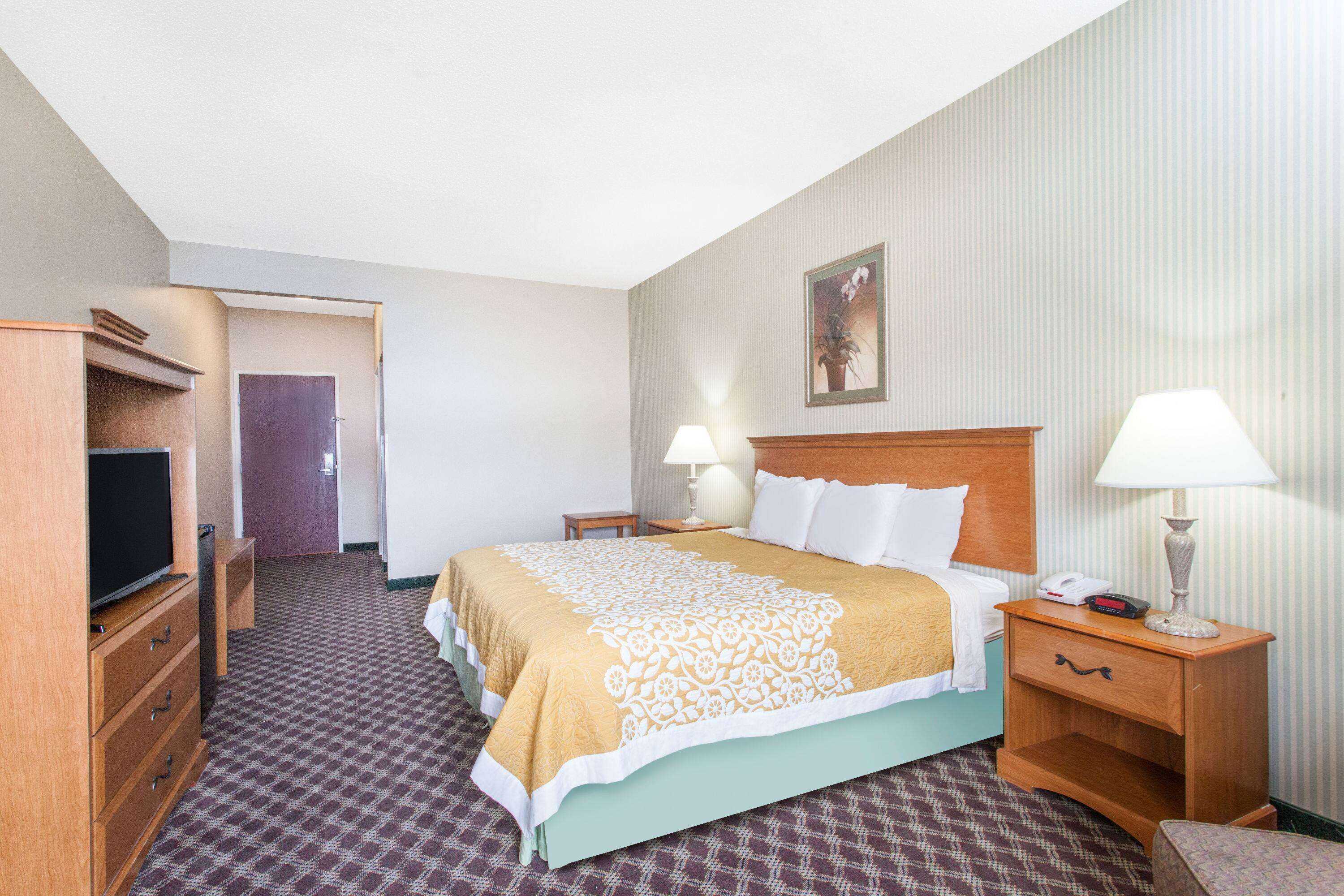 Gift card for Days Inn & Suites by Wyndham Seaford Gift card for Days Inn & Suites by Wyndham Seaford