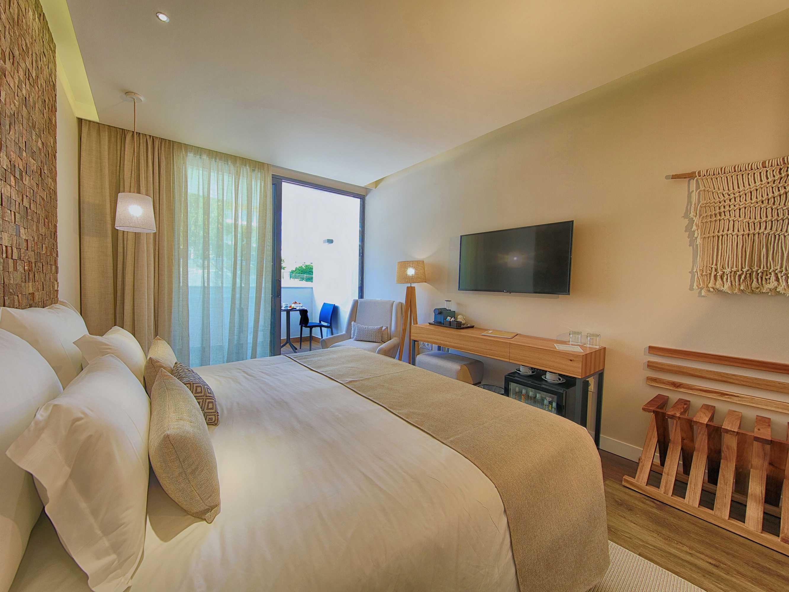 Gift card for Jupiter Marina Hotel - Couples & Spa Gift card for Jupiter Marina Hotel - Couples & Spa