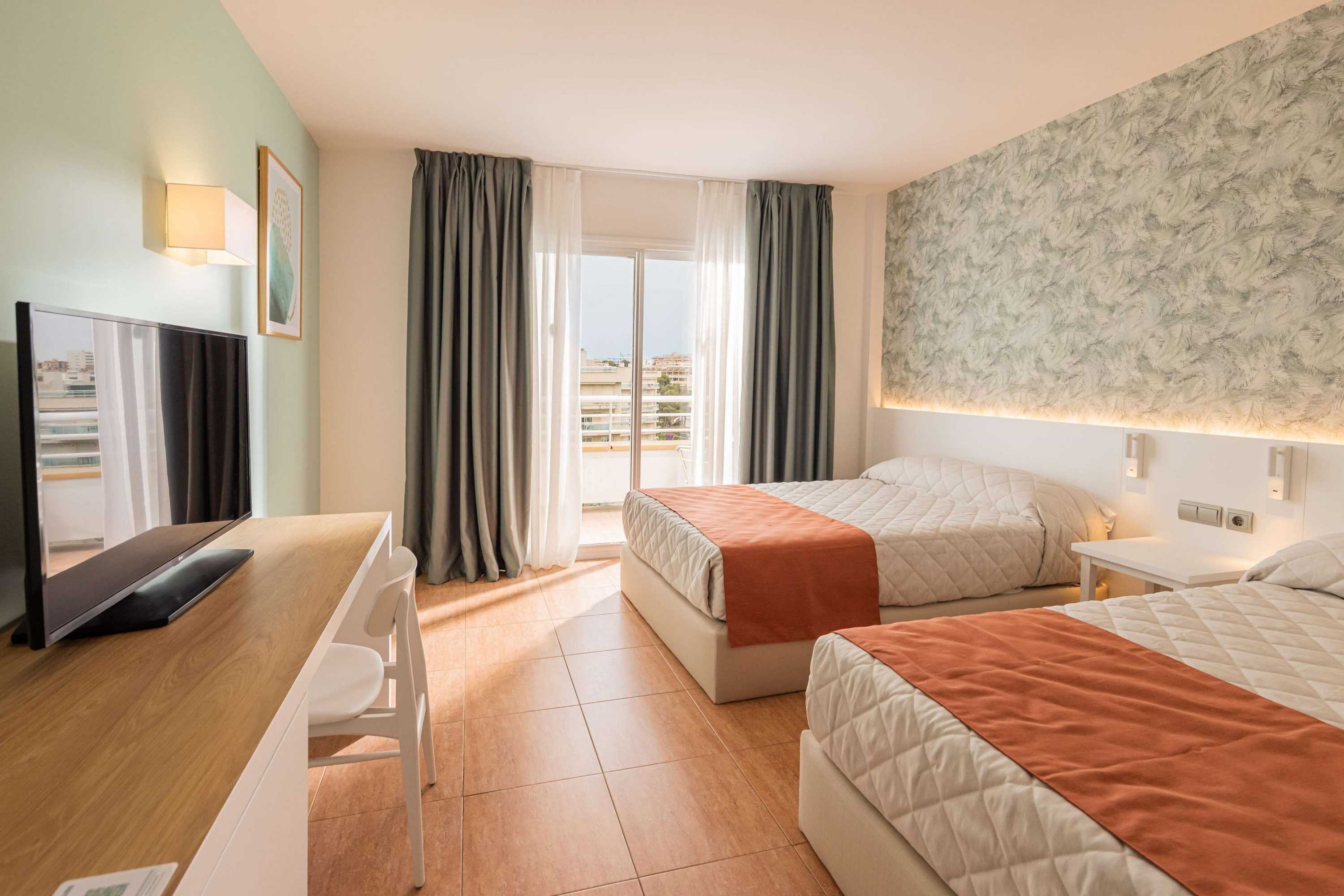 Gift card for Ponient Piramide Salou by Portaventura World Gift card for Ponient Piramide Salou by Portaventura World