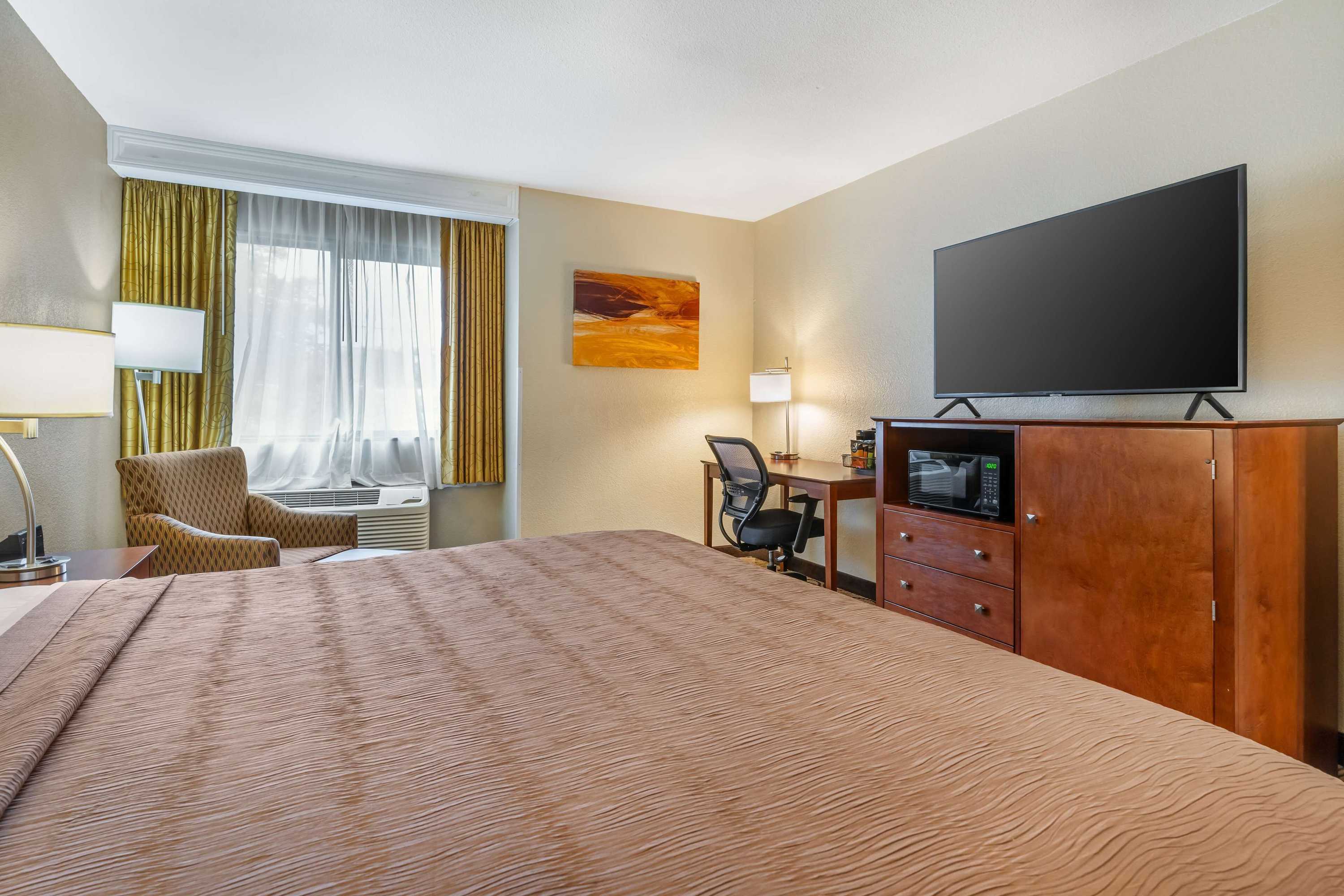 Gift card for Best Western John Muir Inn Gift card for Best Western John Muir Inn
