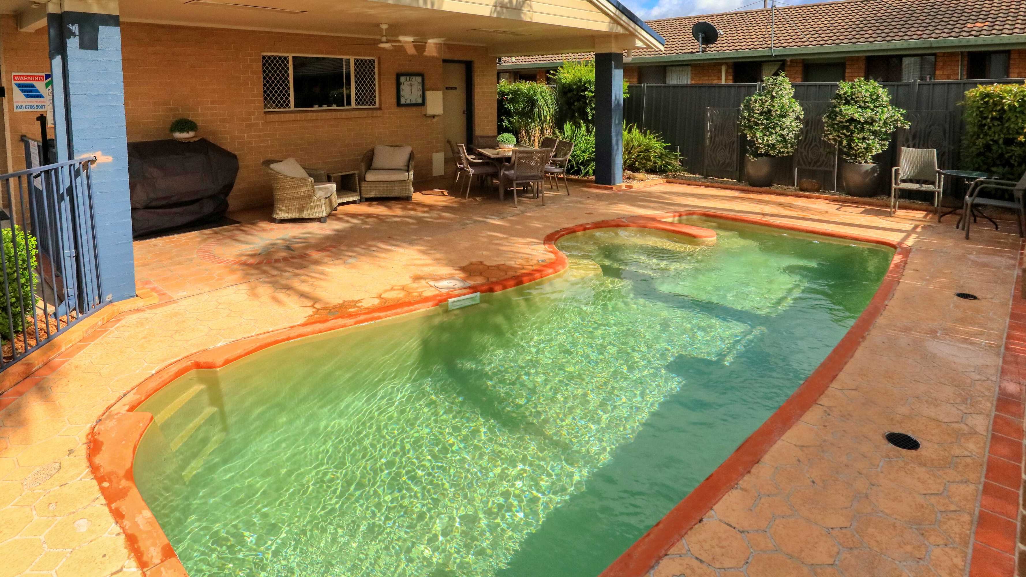 Gift card for Edward Parry Motel & Apartments Gift card for Edward Parry Motel & Apartments
