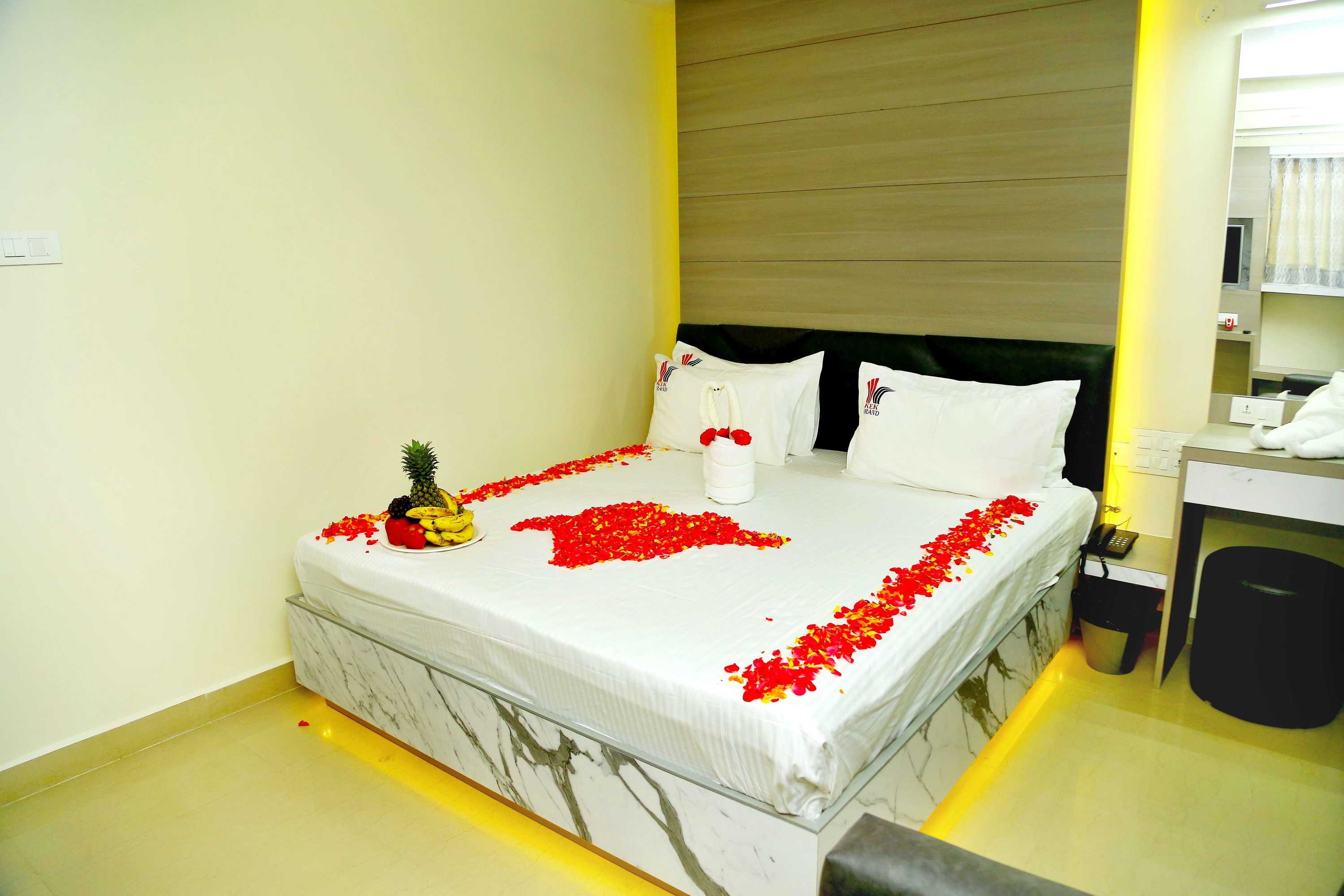 Gift card for Hotel Kek Grand Park Gift card for Hotel Kek Grand Park