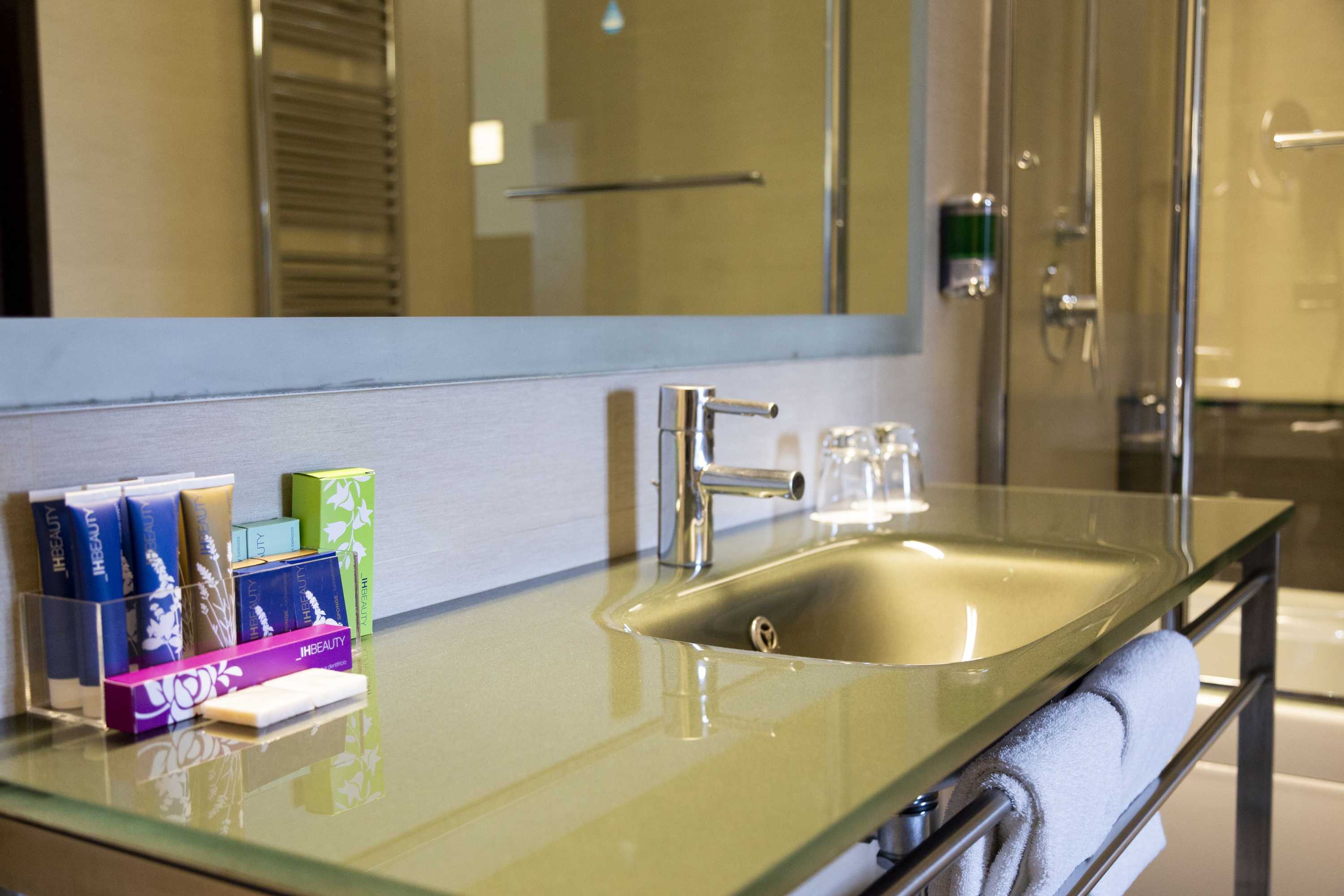 Gift card for IH Hotels Pomezia Selene Gift card for IH Hotels Pomezia Selene
