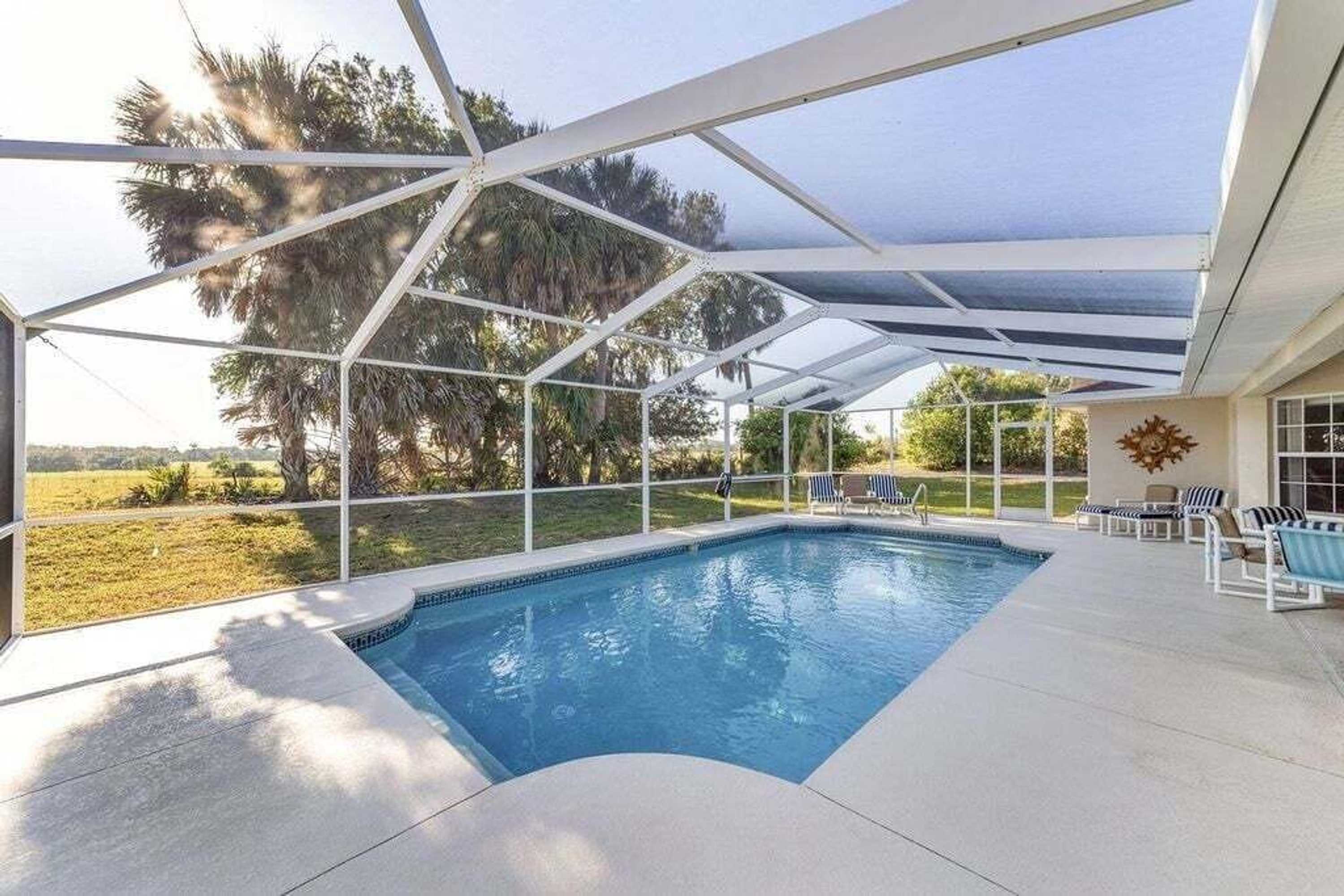 Gift card for Family Vacations 5 Bedroom Poolhome Gift card for Family Vacations 5 Bedroom Poolhome