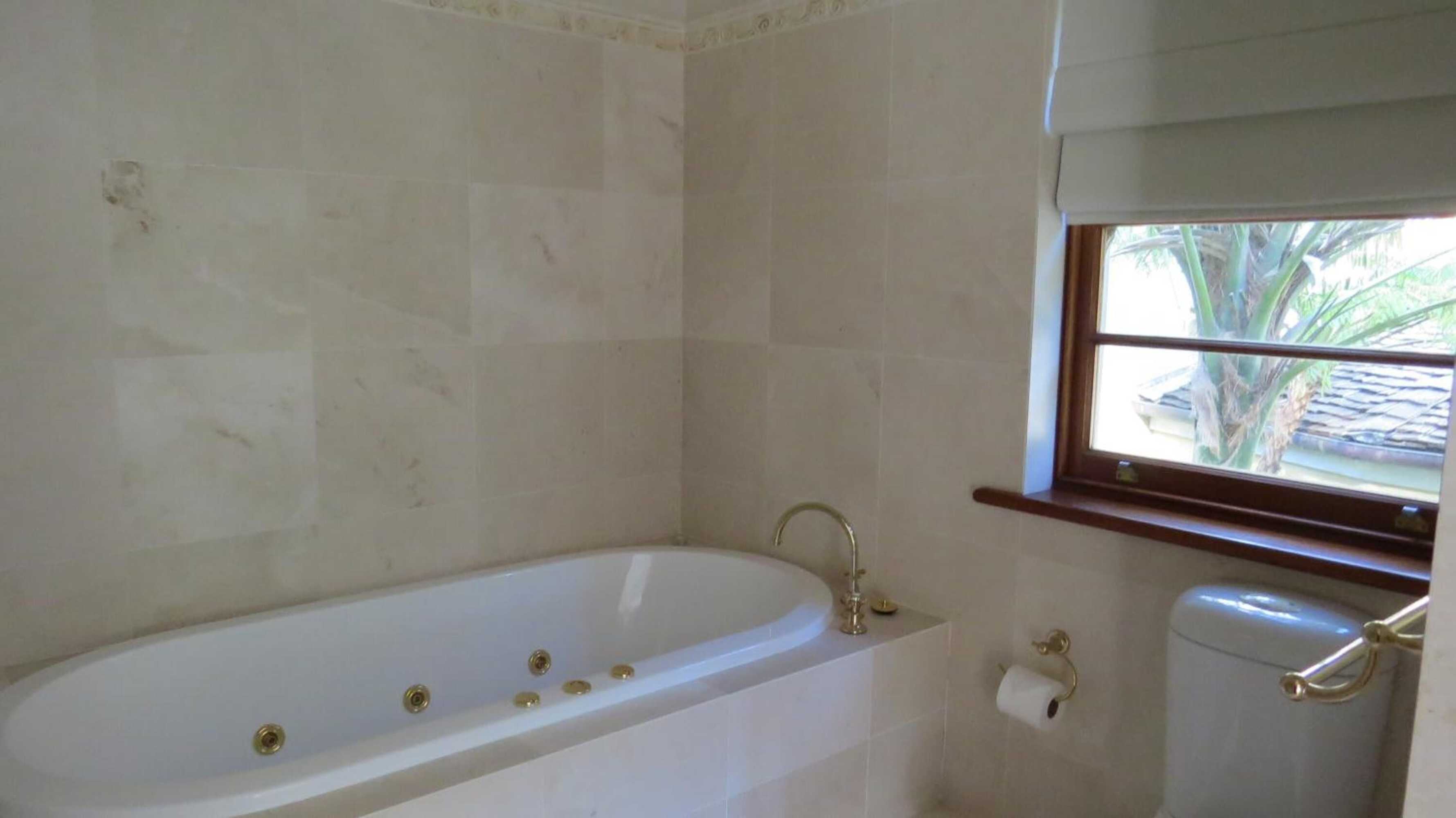 Gift card for Victoria's at Wategos