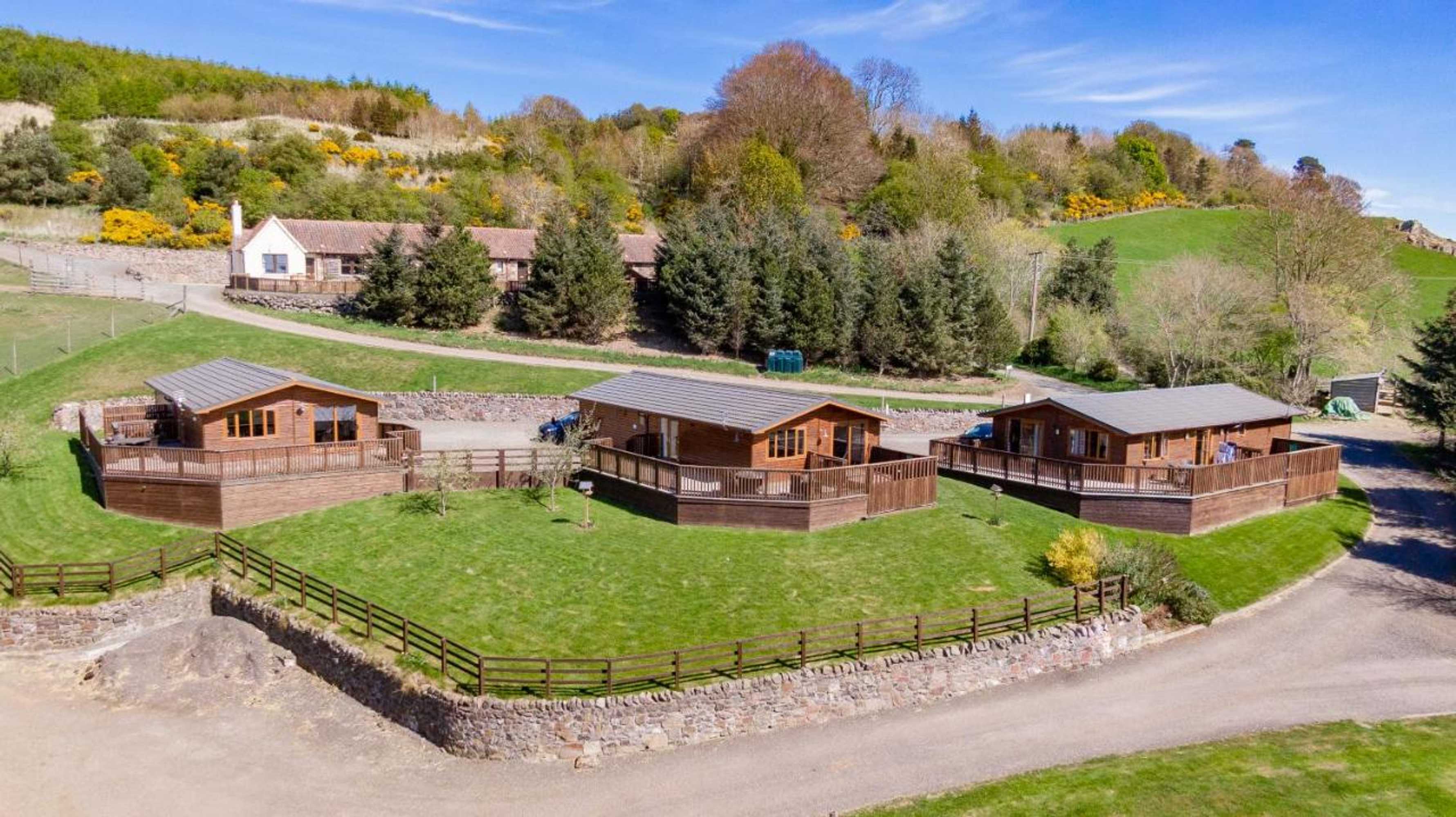 Gift card for Skylark Lodge With Hot Tub