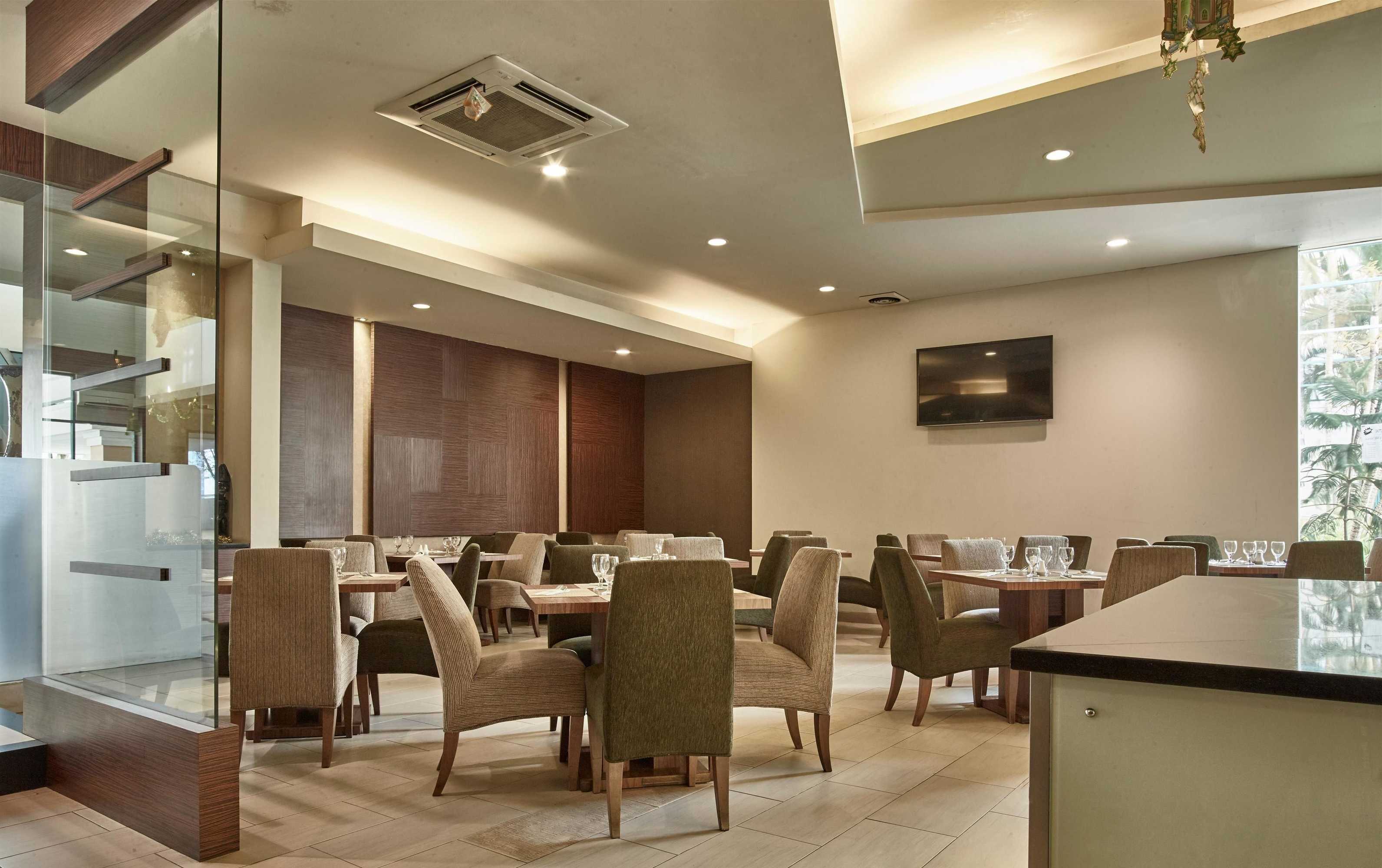 Gift card for Townhouse Oak Hotel Grand Cikarang