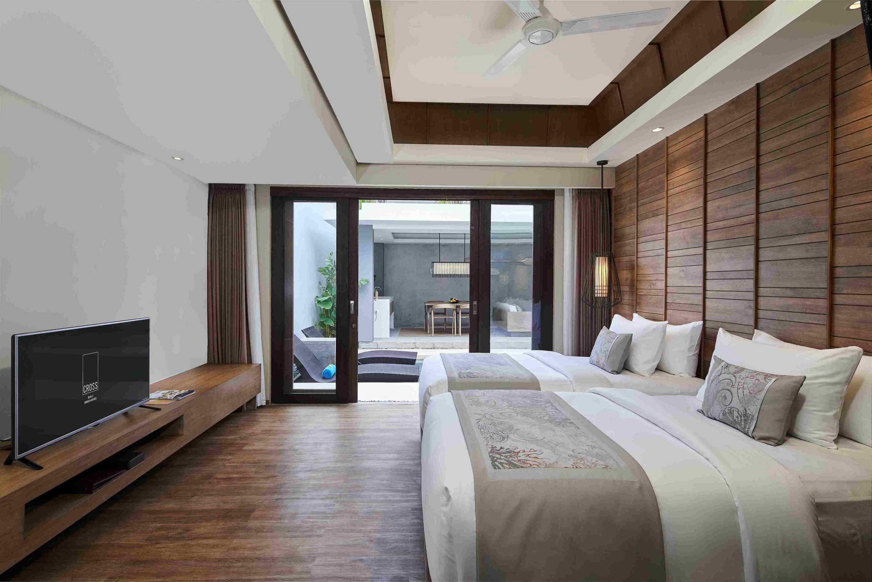 Gift card for Cross Bali Breakers Resort Gift card for Cross Bali Breakers Resort