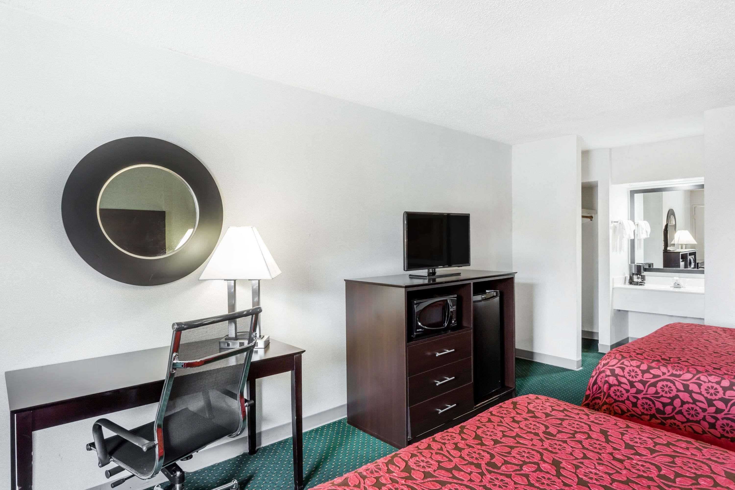 Gift card for Days Inn by Wyndham Hendersonville Gift card for Days Inn by Wyndham Hendersonville