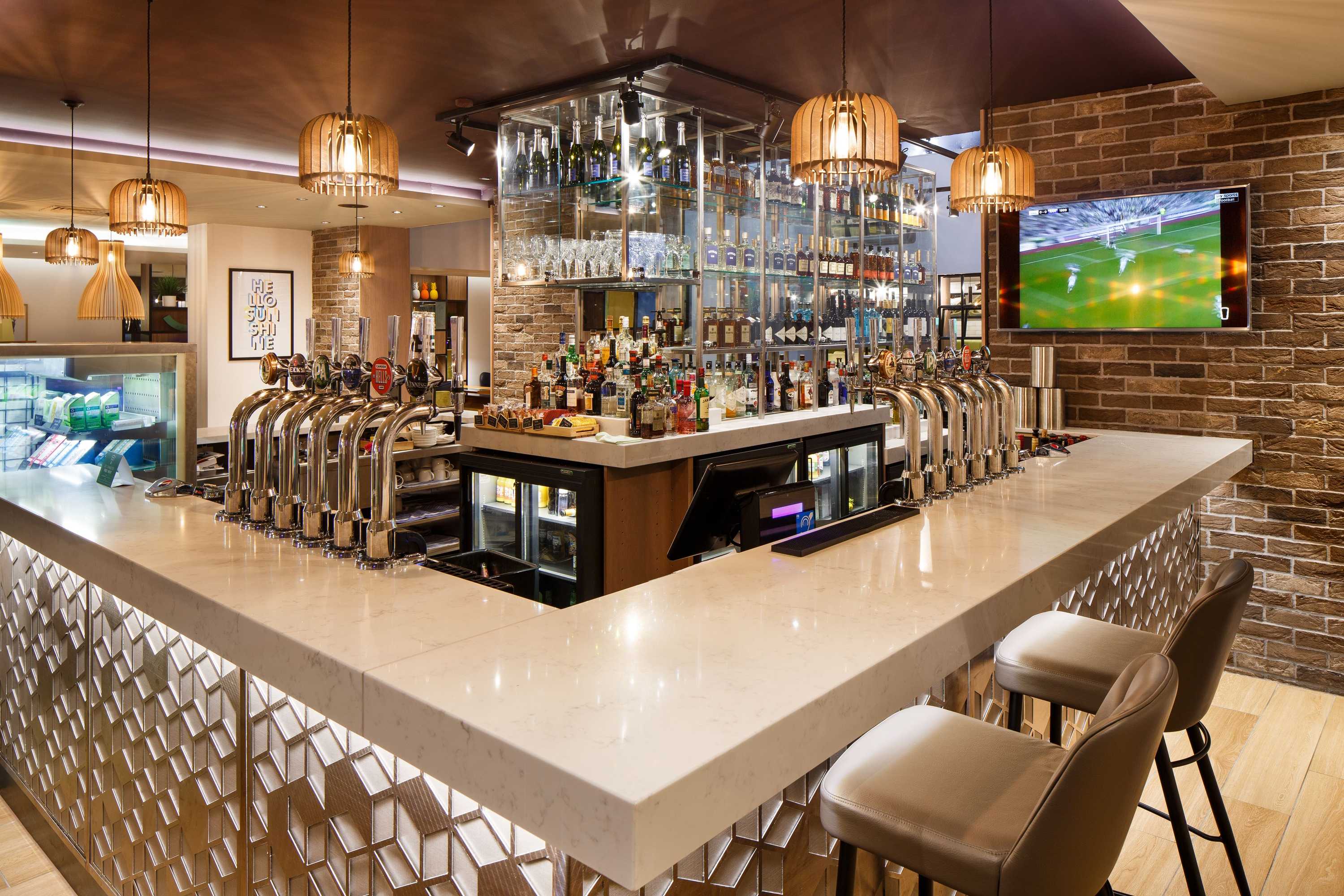 Gift card for Holiday Inn Brentwood M25, Jct. 28 by Ihg