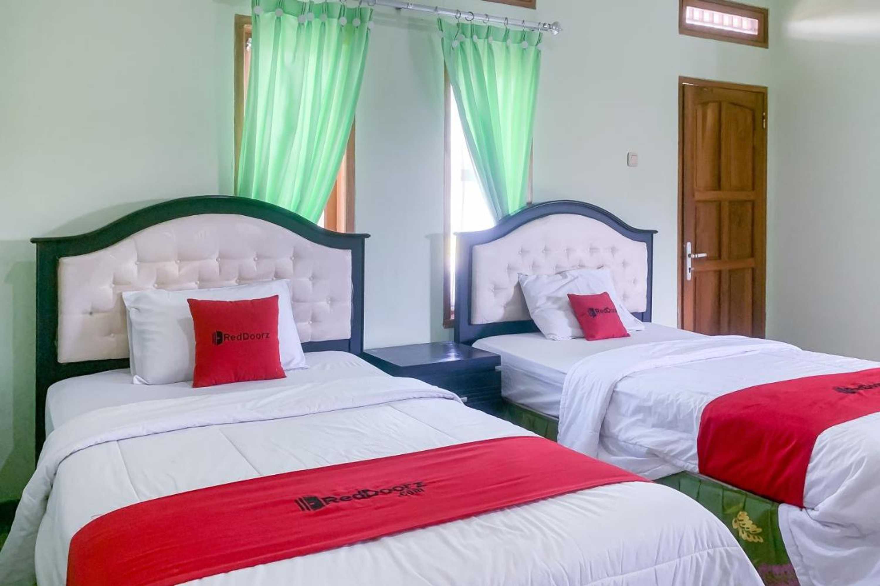 Gift card for Reddoorz Resort Hotel Anb Pameungpeuk Garut Gift card for Reddoorz Resort Hotel Anb Pameungpeuk Garut