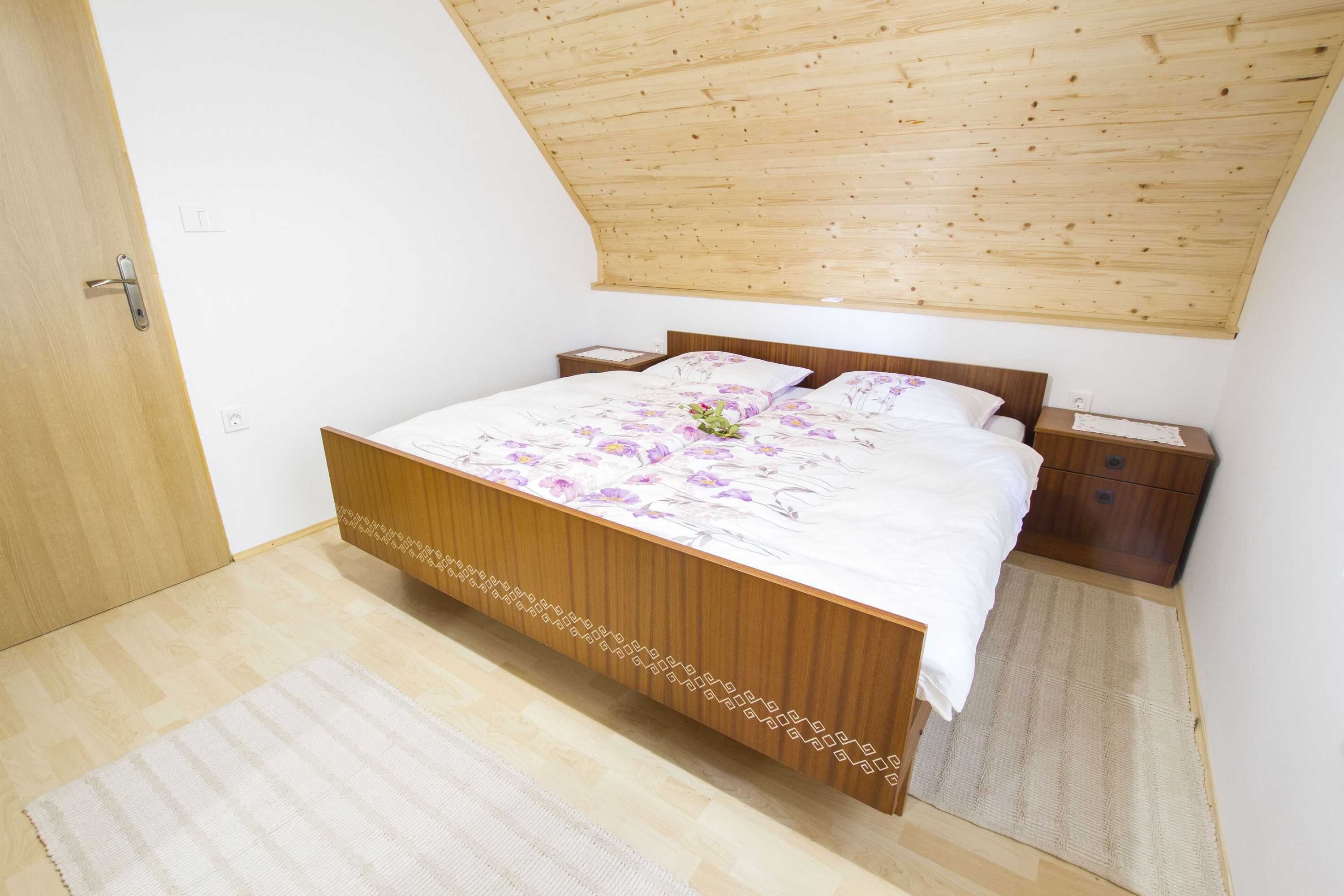 Gift card for Country House Srček With Two Bedrooms And Vineyard View Gift card for Country House Srček With Two Bedrooms And Vineyard View