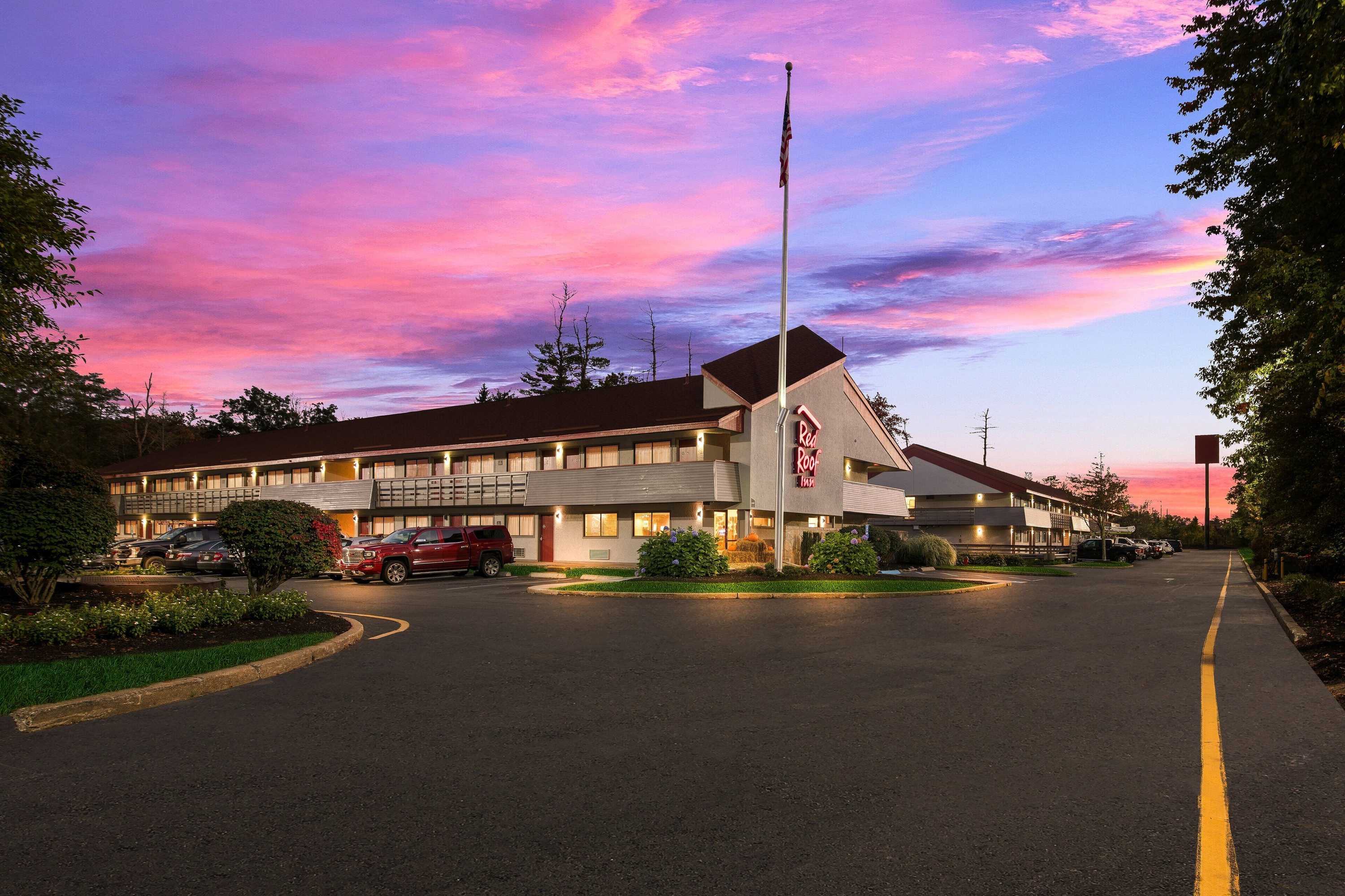 Gift card for Red Roof Inn Salem Gift card for Red Roof Inn Salem
