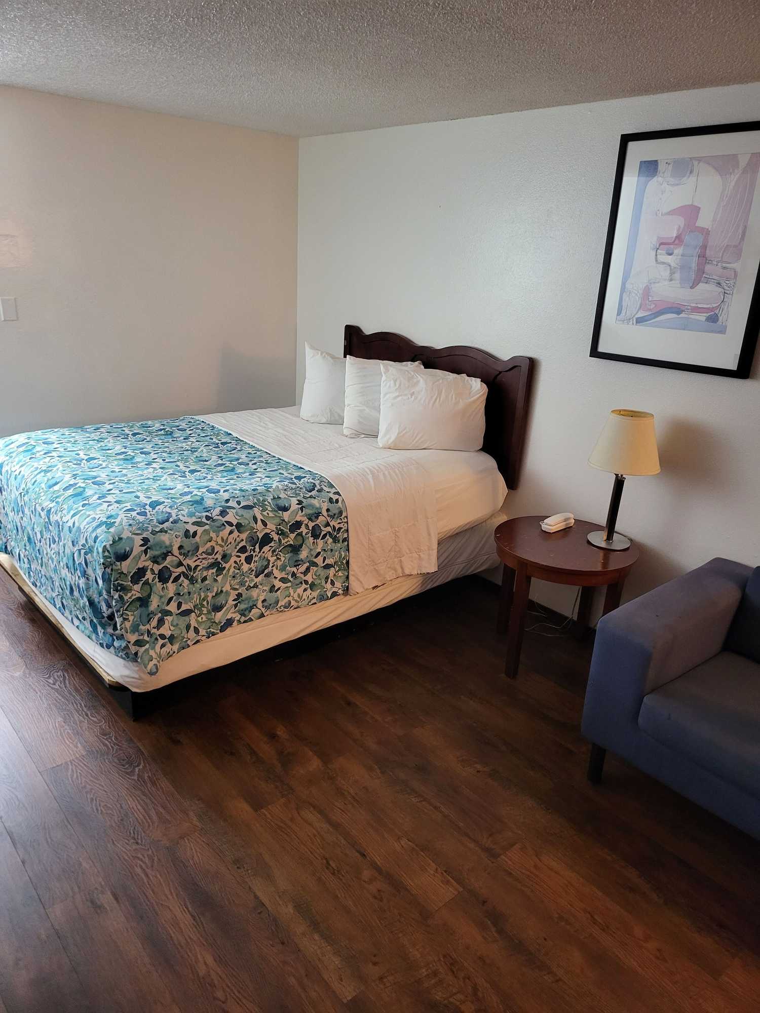 Gift card for Smokey Point Motor Inn Gift card for Smokey Point Motor Inn