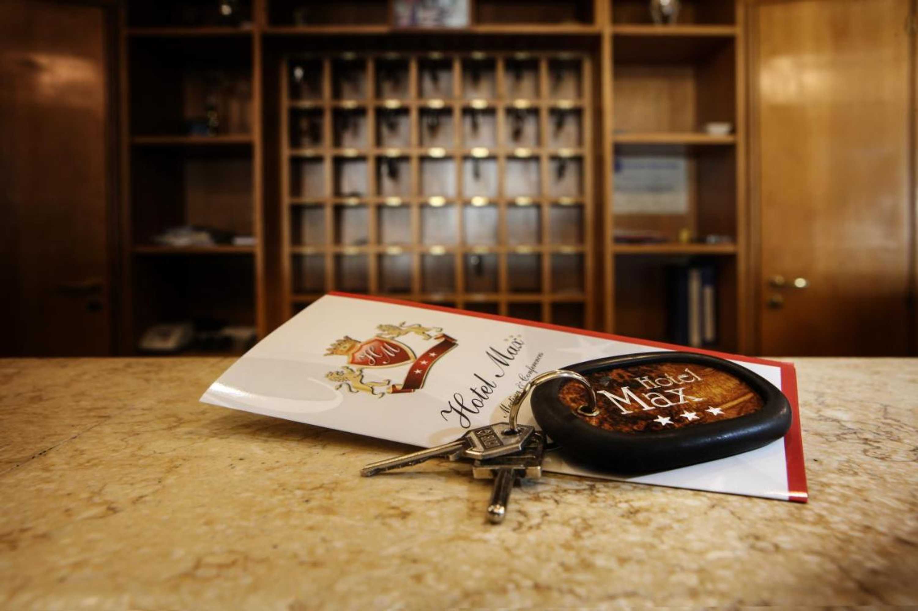 Gift card for Hotel Max